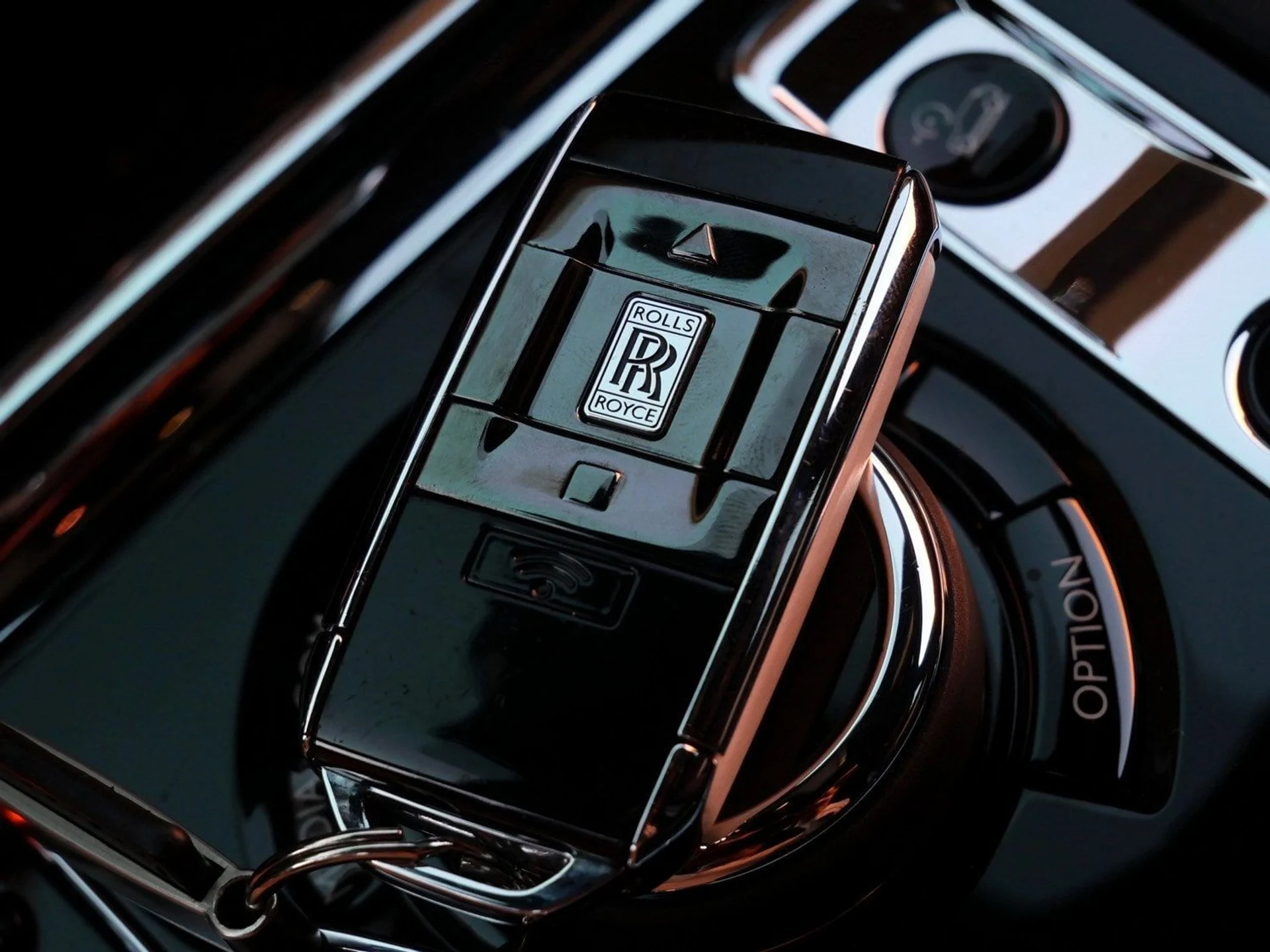 mph032_3250911205_7698ad8ecb7f6c01704cc4c5c235c130x_454d91625b