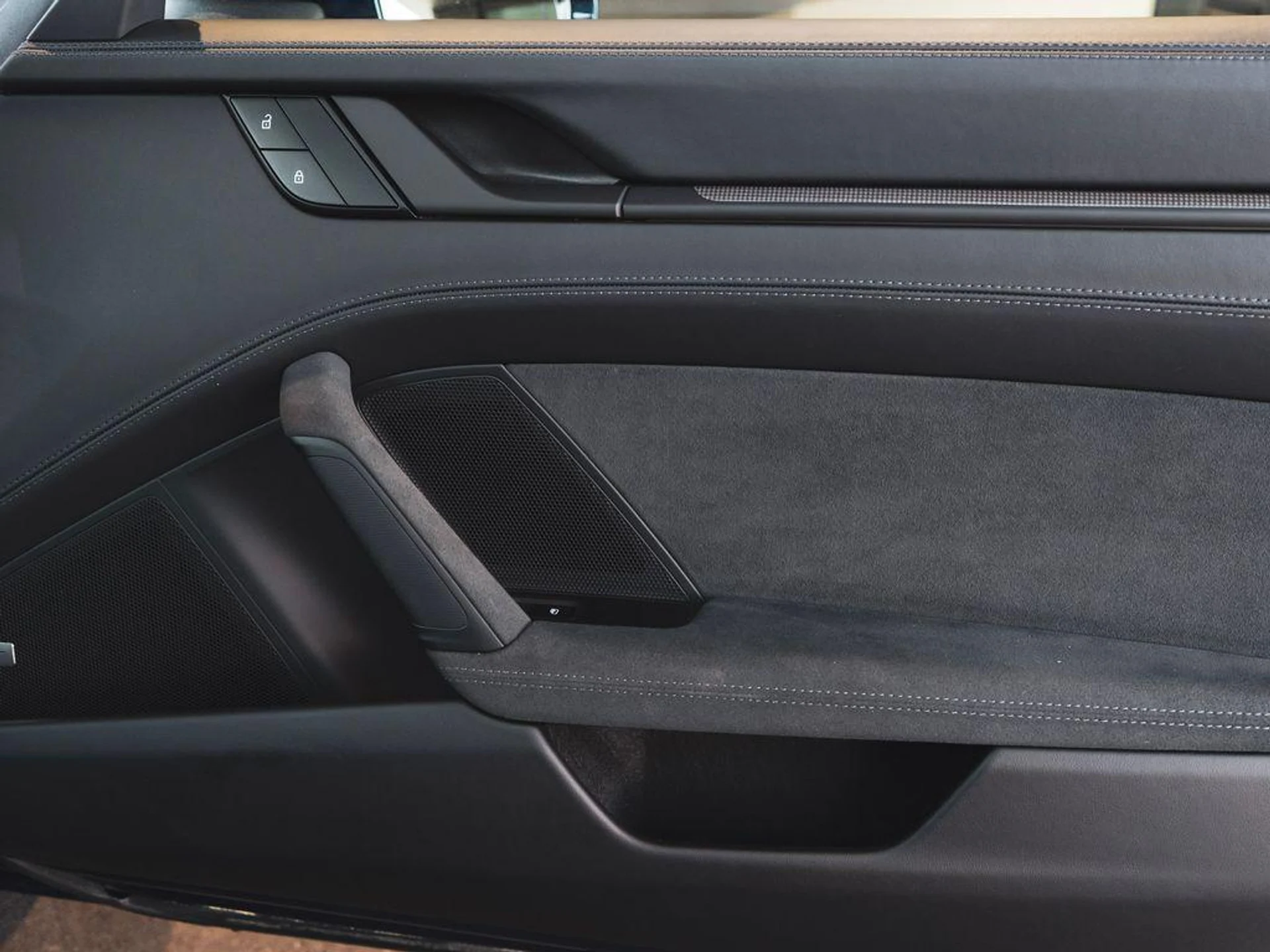 mph032_3253241161_4eb6_Lvtl9_D_Ml_Gs_Ao_Fa_N_Kp9_W_Gqk_I_2367cc24a7