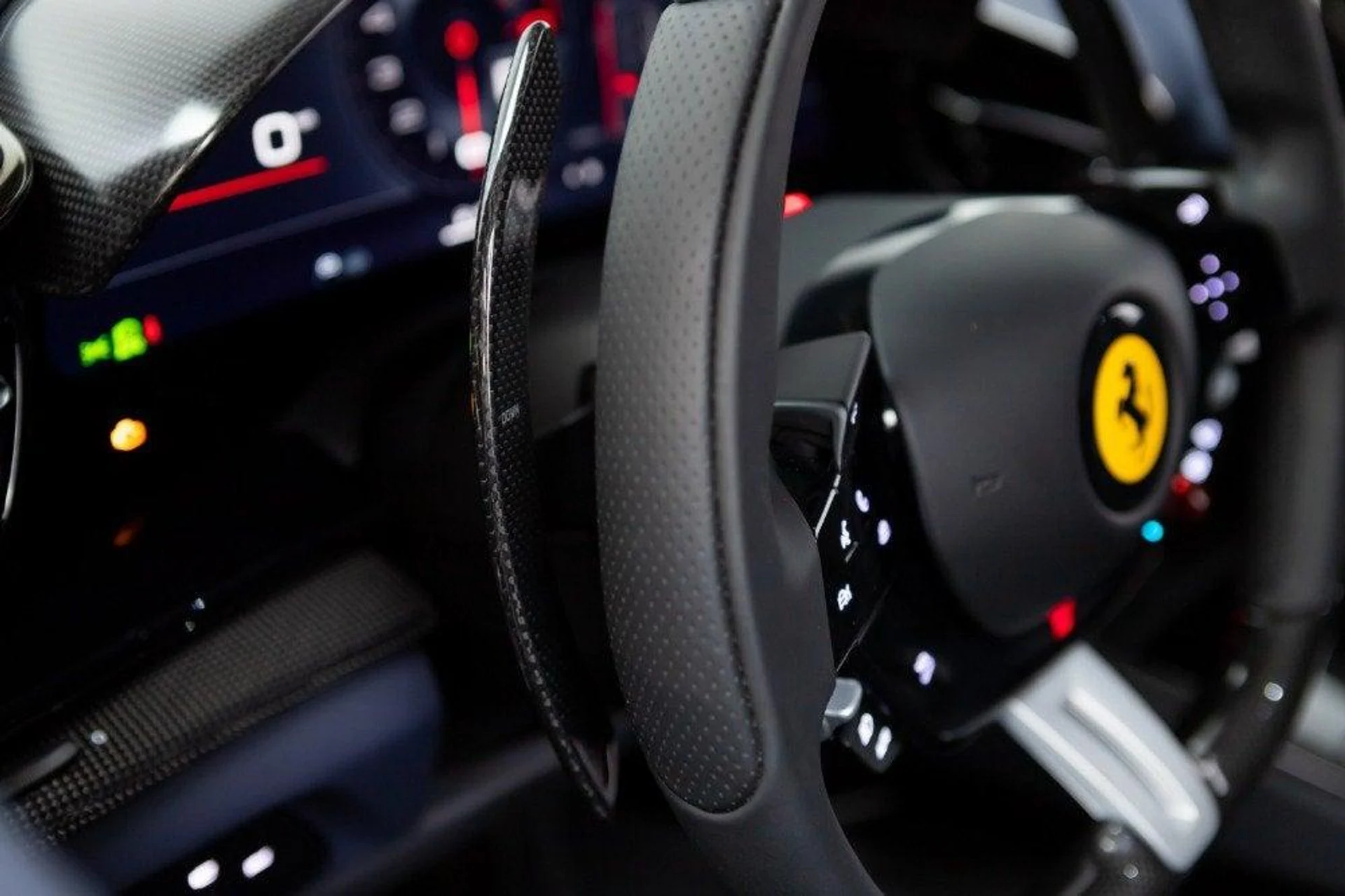 mph032_3255144895_Used_2023_Ferrari_Purosangue_1787233437_771d0014e4