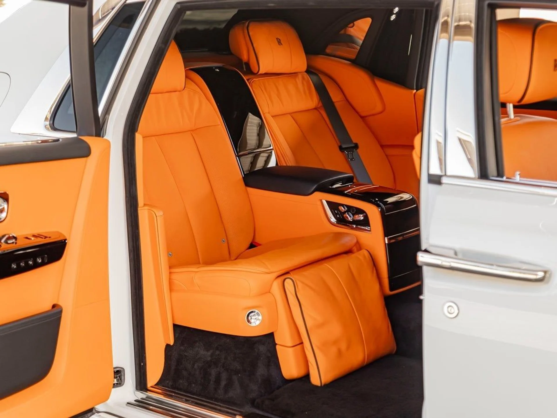 mph032_3264487026_33_b85fa72081