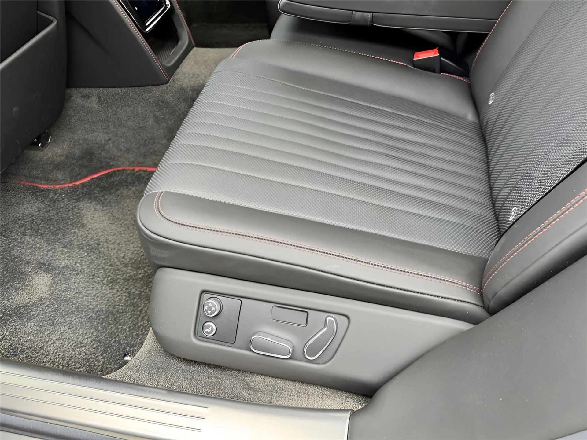 mph032_3267778415_4bc983d5c67dc5aeff2aa93b2ca92cc1_291ce78f87