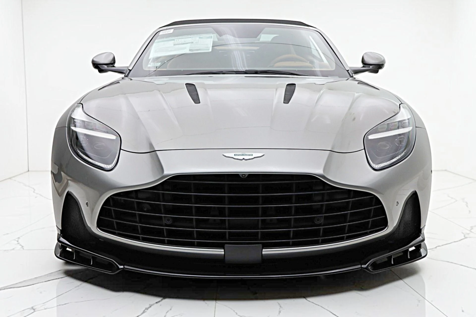 mph032_3275740689_New_2026_Aston_Martin_DB_12_S_Volante_c908f8a4ec