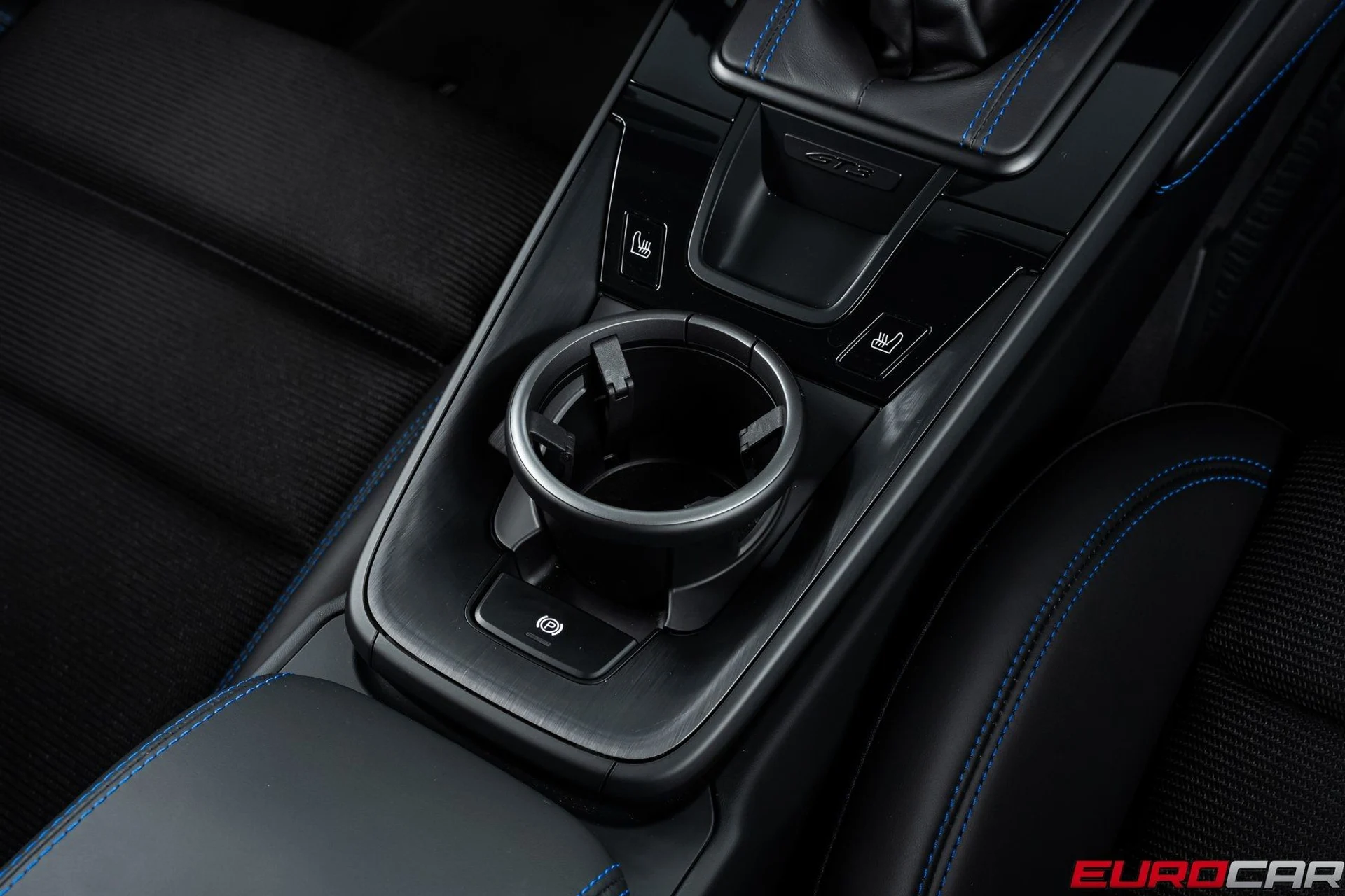 mph032_3277259007_image_33_a6cc1bf68e