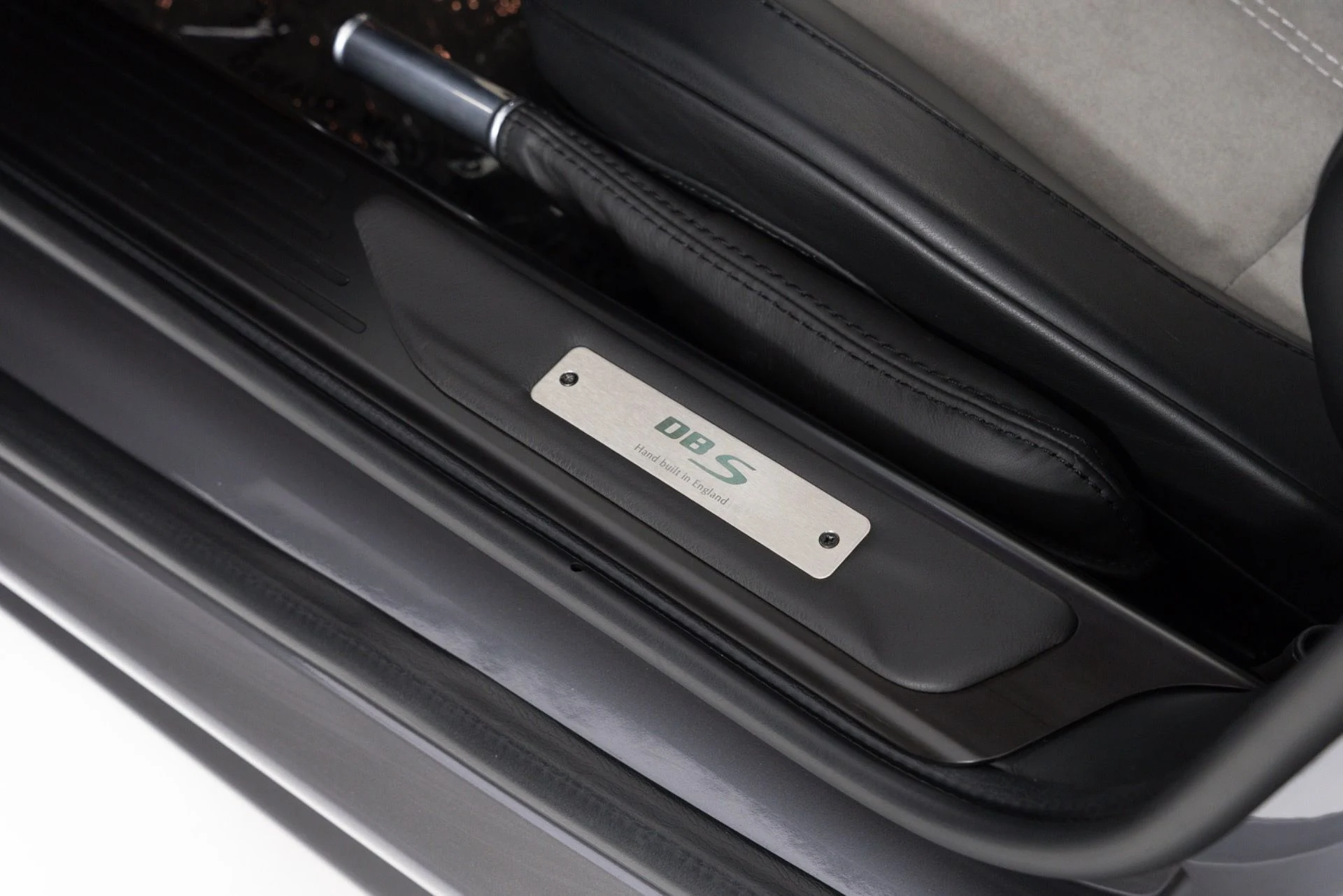 mph032_3286267355_Used_2009_Aston_Martin_DBS_V12_Manual_1782515507_4d3d049b75