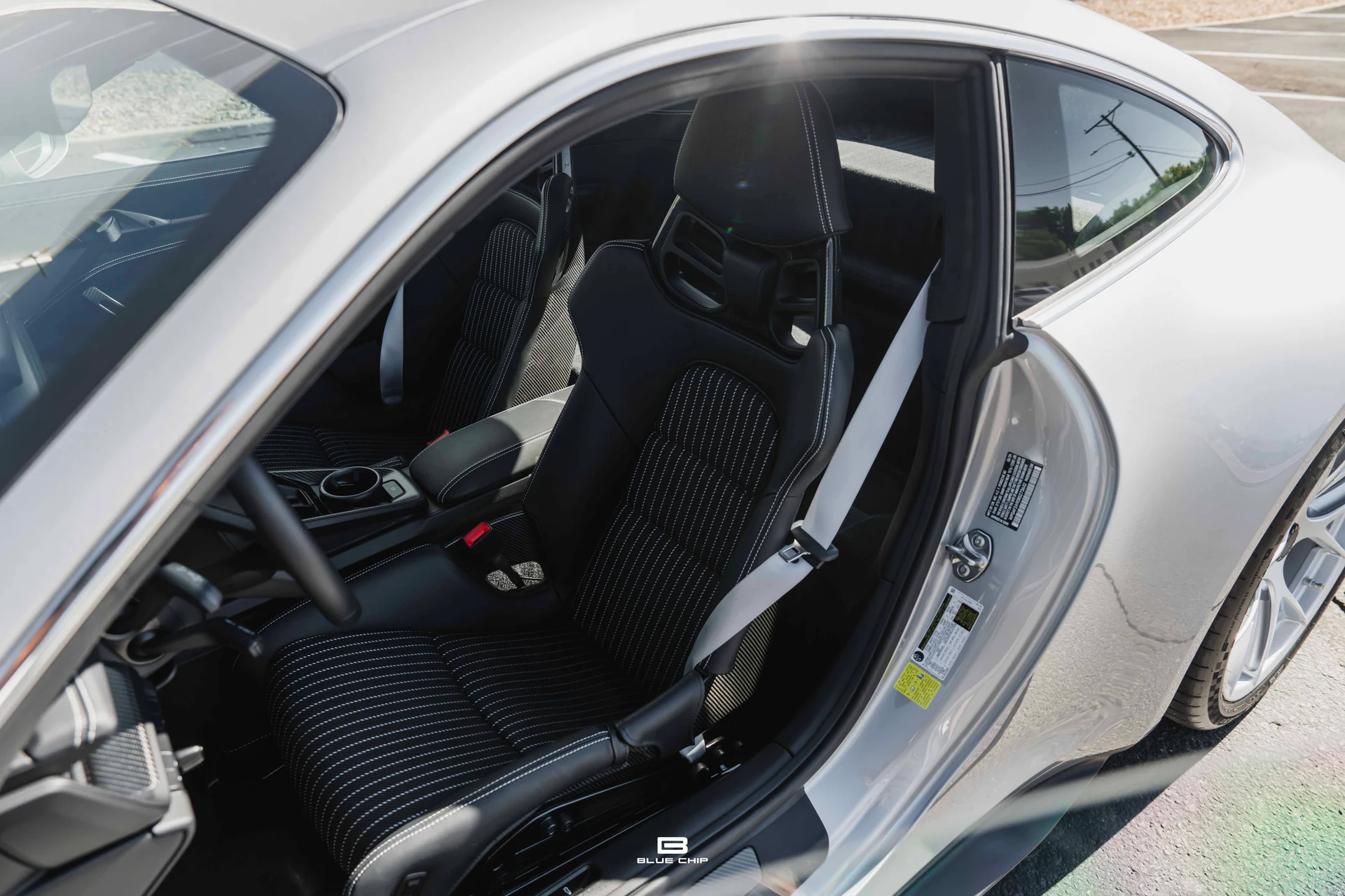 mph032_3287915598_6a345beb6da993be14f608ae_2024_Porsche_911_ST_32_10369a4298