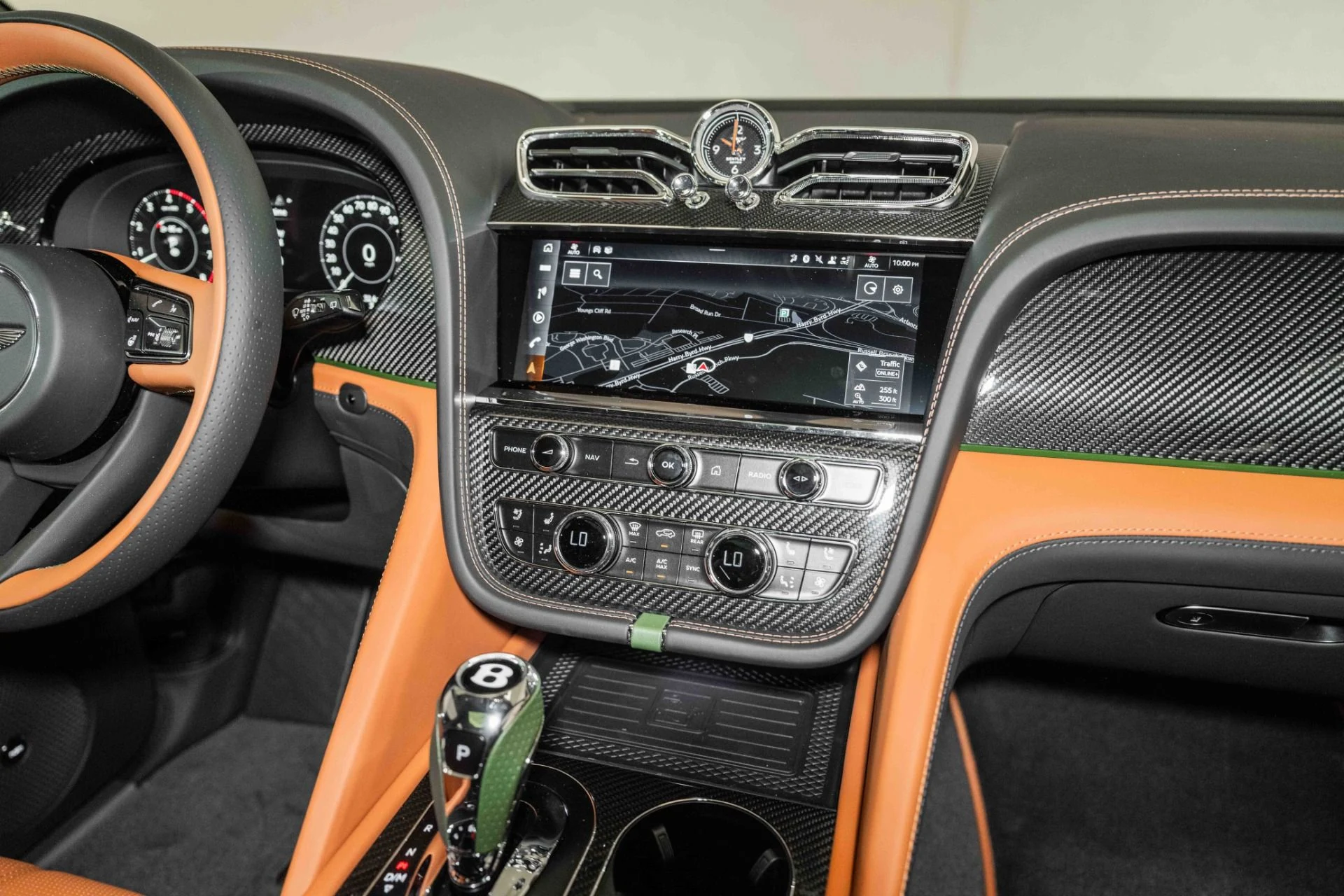 mph032_3296304608_Used_2024_Bentley_Bentayga_EWB_Azure_V8_1718899287_6166009e61