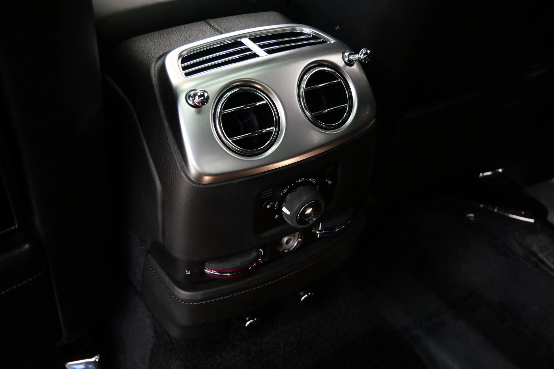 mph032_329957165_Used_2014_Rolls_Royce_Ghost_V12_Power_Drivers_Assistance_1_Heated_and_Ventilated_Front_Seats_1779224671_d6e731b98a