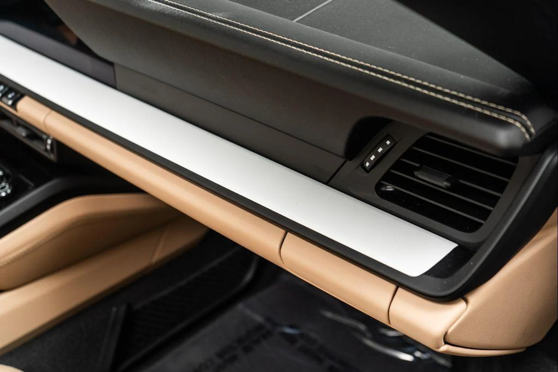 mph032_3320075847_KPPY_9kk_H_Dvzgn_Jr_P_So_DA_kb_Q_Xe8_f31a59951a