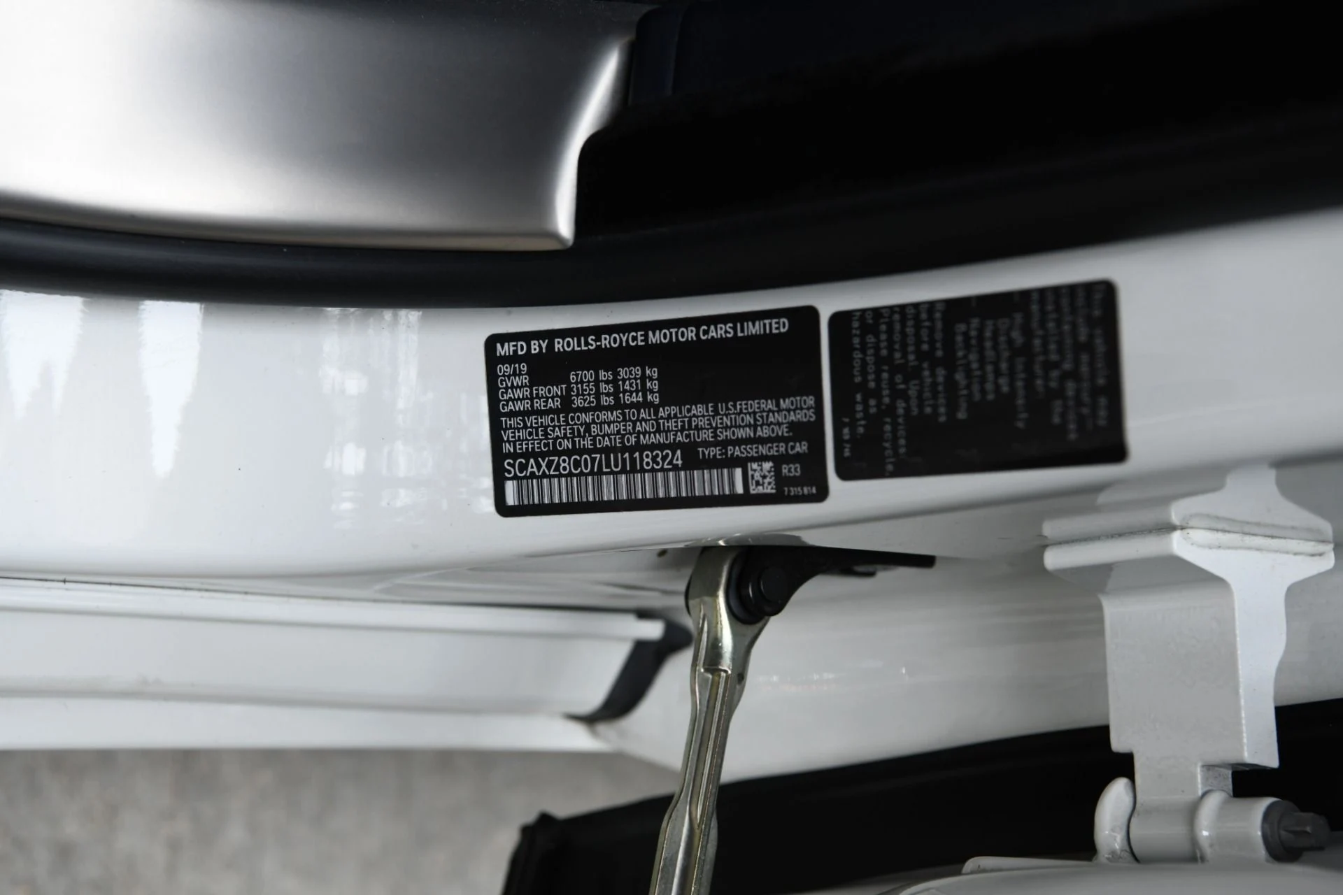 mph032_3326230984_9708_p34_l_05f311cb5c