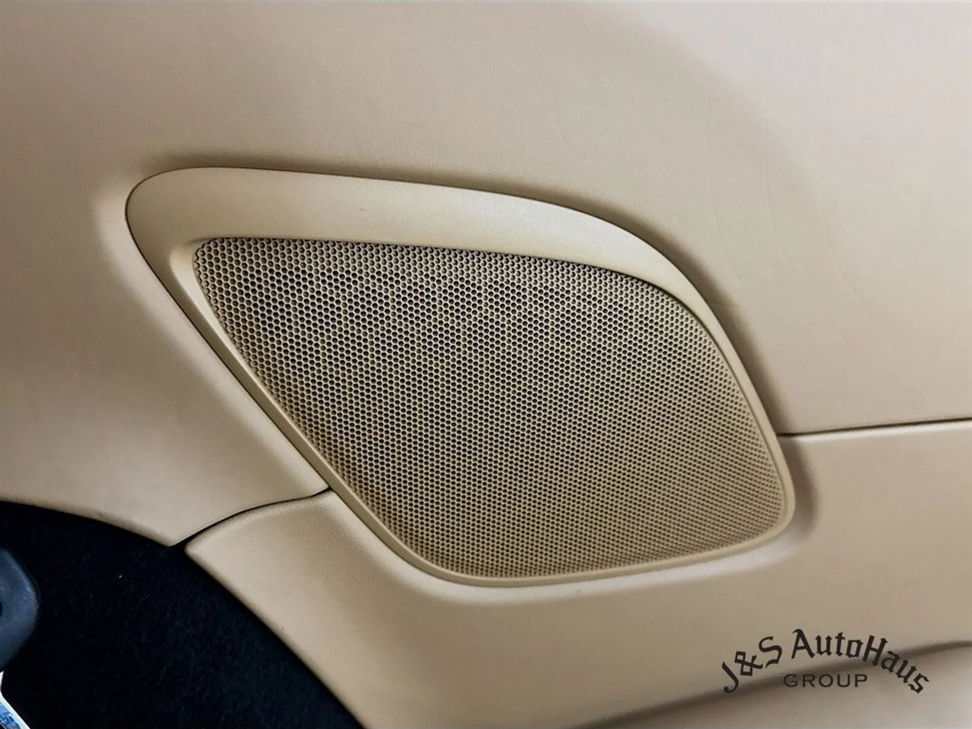 mph032_3330752437_pe5c501rs7lao3l70skpt84k7u0f_8cc8c7b410