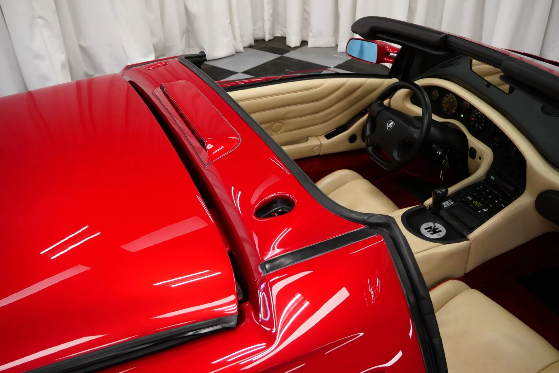 mph032_3350835284_Used_1999_Lamborghini_Diablo_VT_Roadster_1747321276_2e20ae7d9d