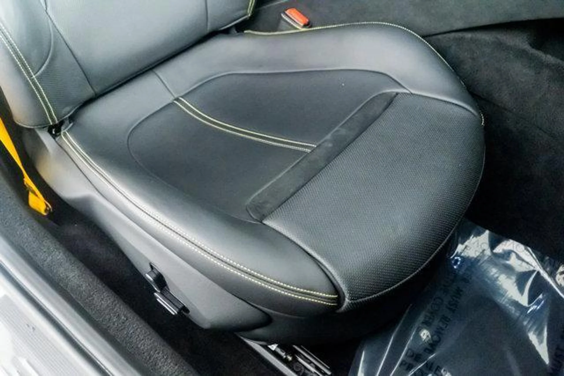 mph032_3358617853_6yzvai6_E4_FI_0_Pc_Tj_Sy_r_P1c_S0l_A_7cc804c552