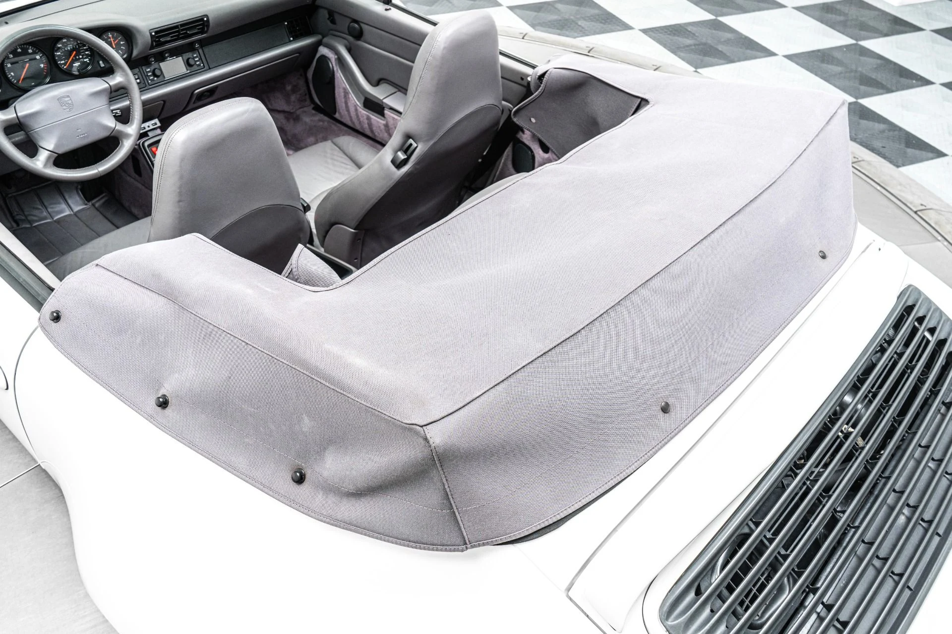 mph032_3367616069_Used_1995_Porsche_911_Carrera_1788212856_7fab1e0dd8