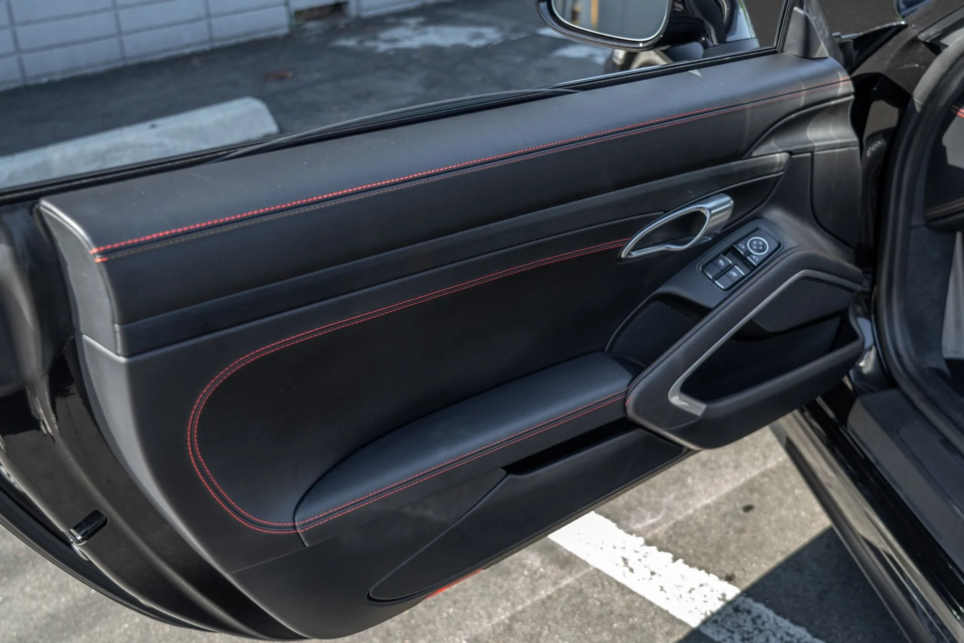 mph032_3376067311_Used_2019_Porsche_911_GT_3_Touring_1760739236_c13c95105f