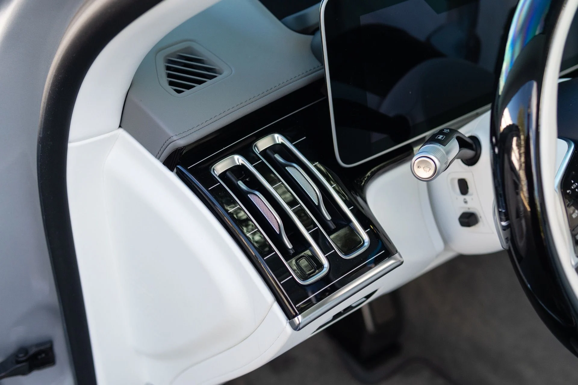 mph032_3379864271_Used_2022_Mercedes_Benz_S_Class_Mercedes_Maybach_S_580_4_MATIC_1769453531_addfeb4b1d