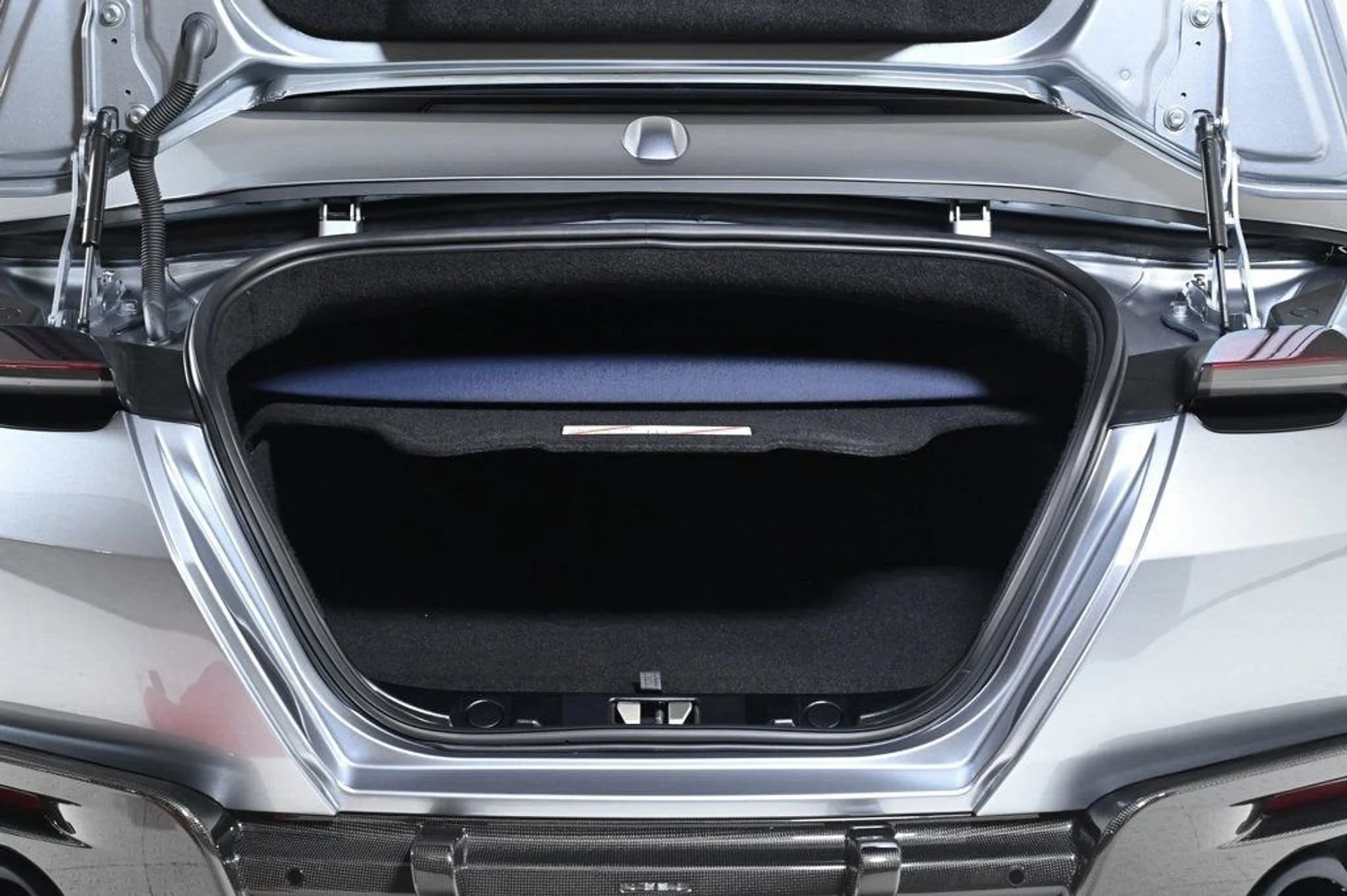 mph032_3379888573_cb1e4447e83948839d49e358d79208ec_fac0826b7f