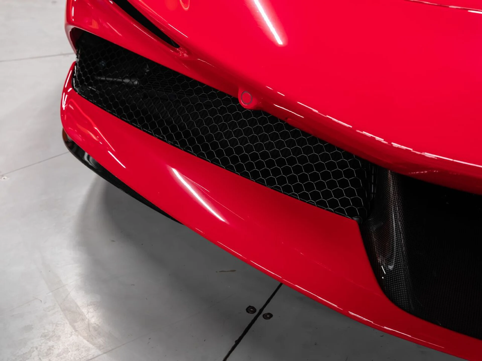 mph032_3387012493_ferrari_sf90_stradale_2023_3c457b03d5