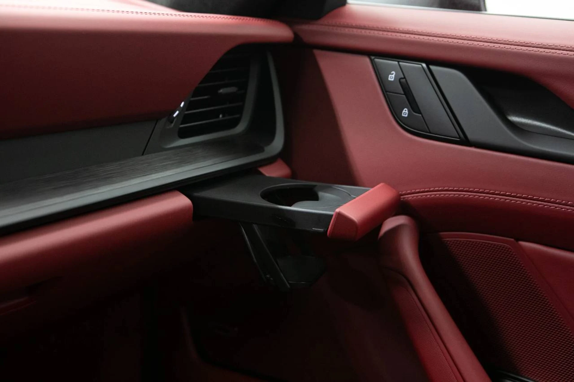 mph032_3389528782_e8db0f94d94736dc9120d5427dd0abe7x_5b6c1e1322