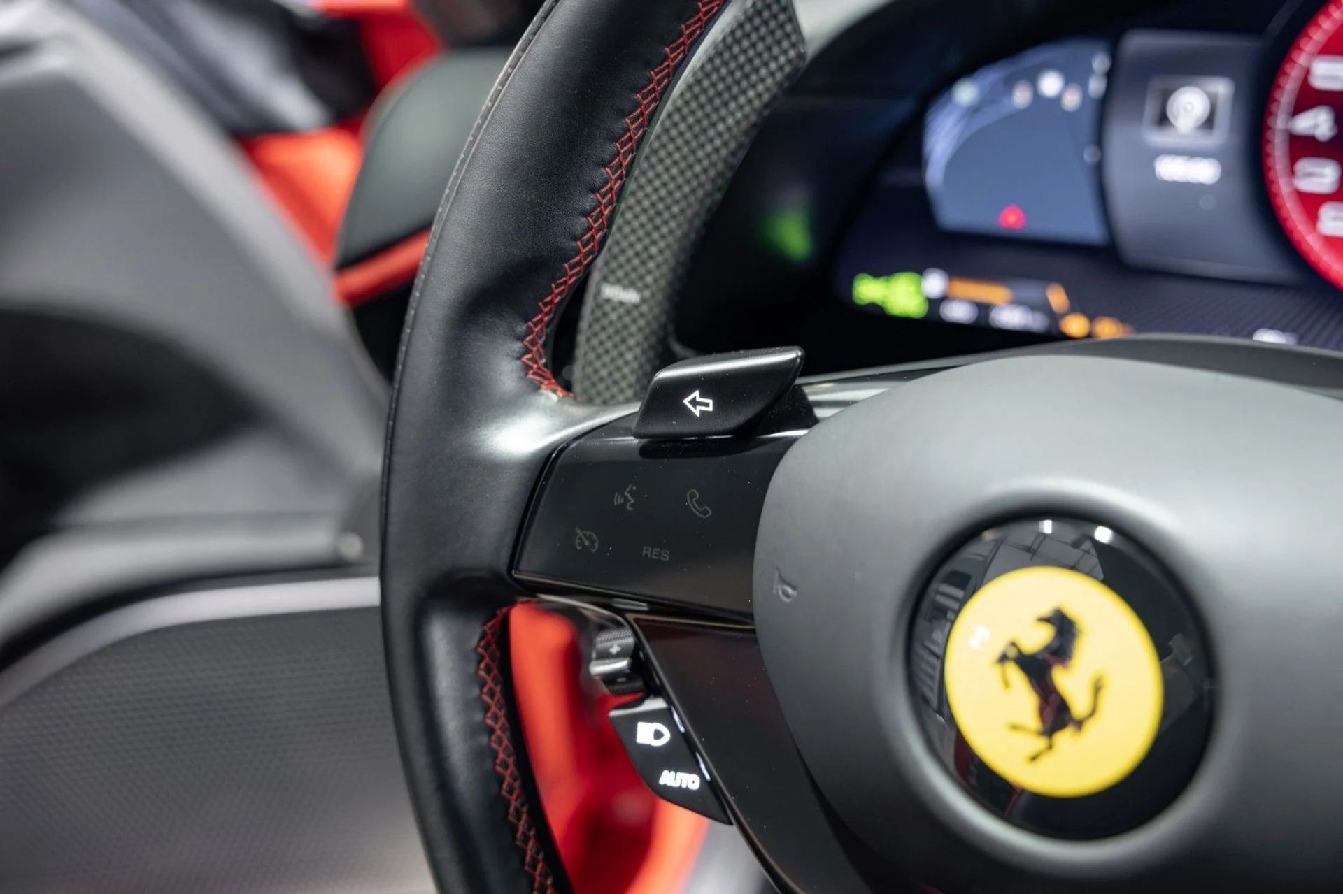 mph032_3414218684_b_A_2f84900a7f