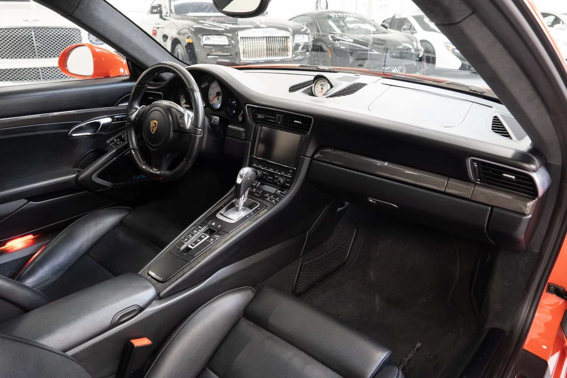 mph032_3420493889_Used_2016_Porsche_911_Turbo_S_1752691154_e8142321c5