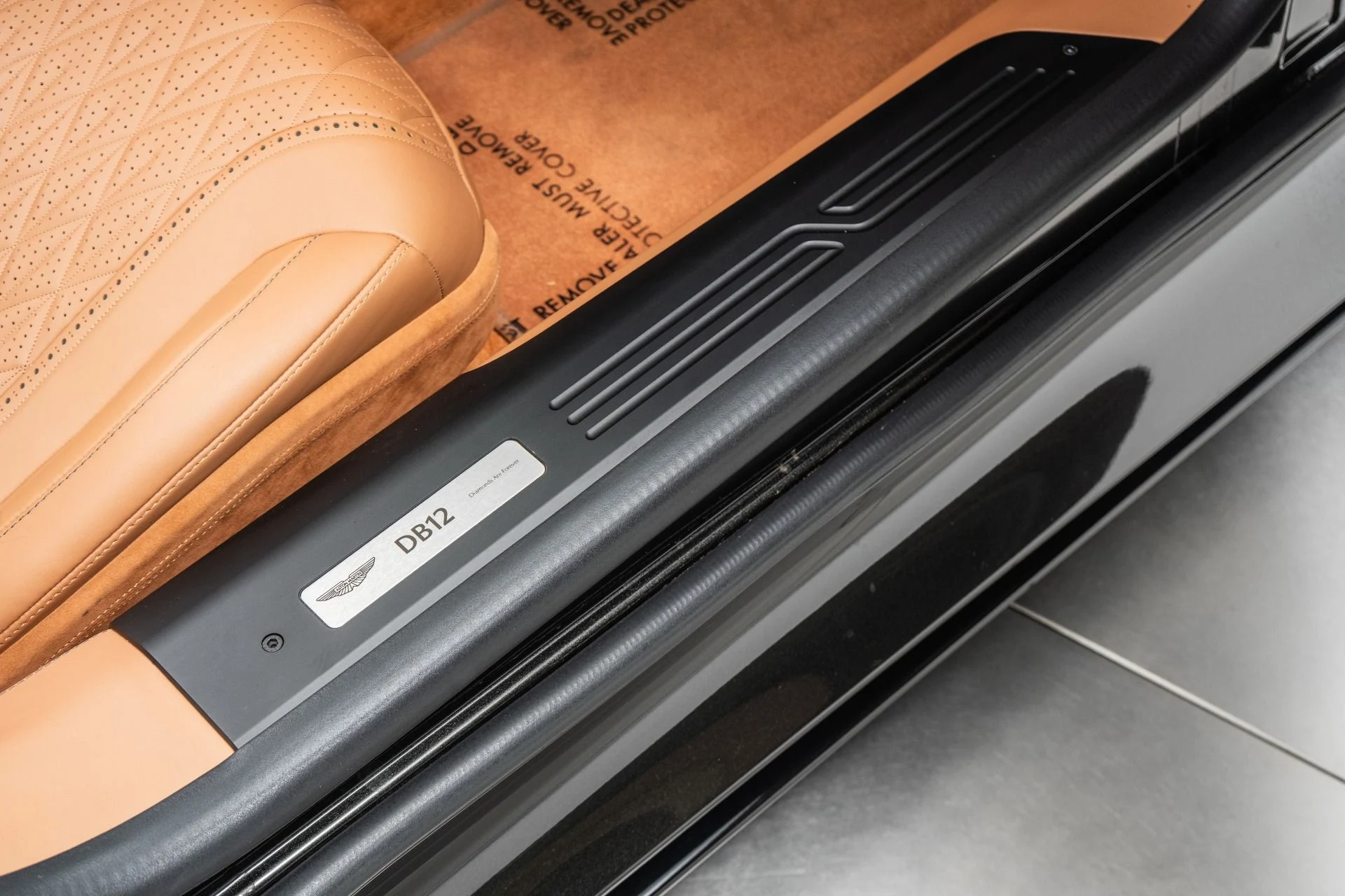 mph032_3435955407_Used_2024_Aston_Martin_DB_12_Volante_Low_Miles_86_K_in_Options_Gorgeous_Color_Combination_1774375825_f726ec5160