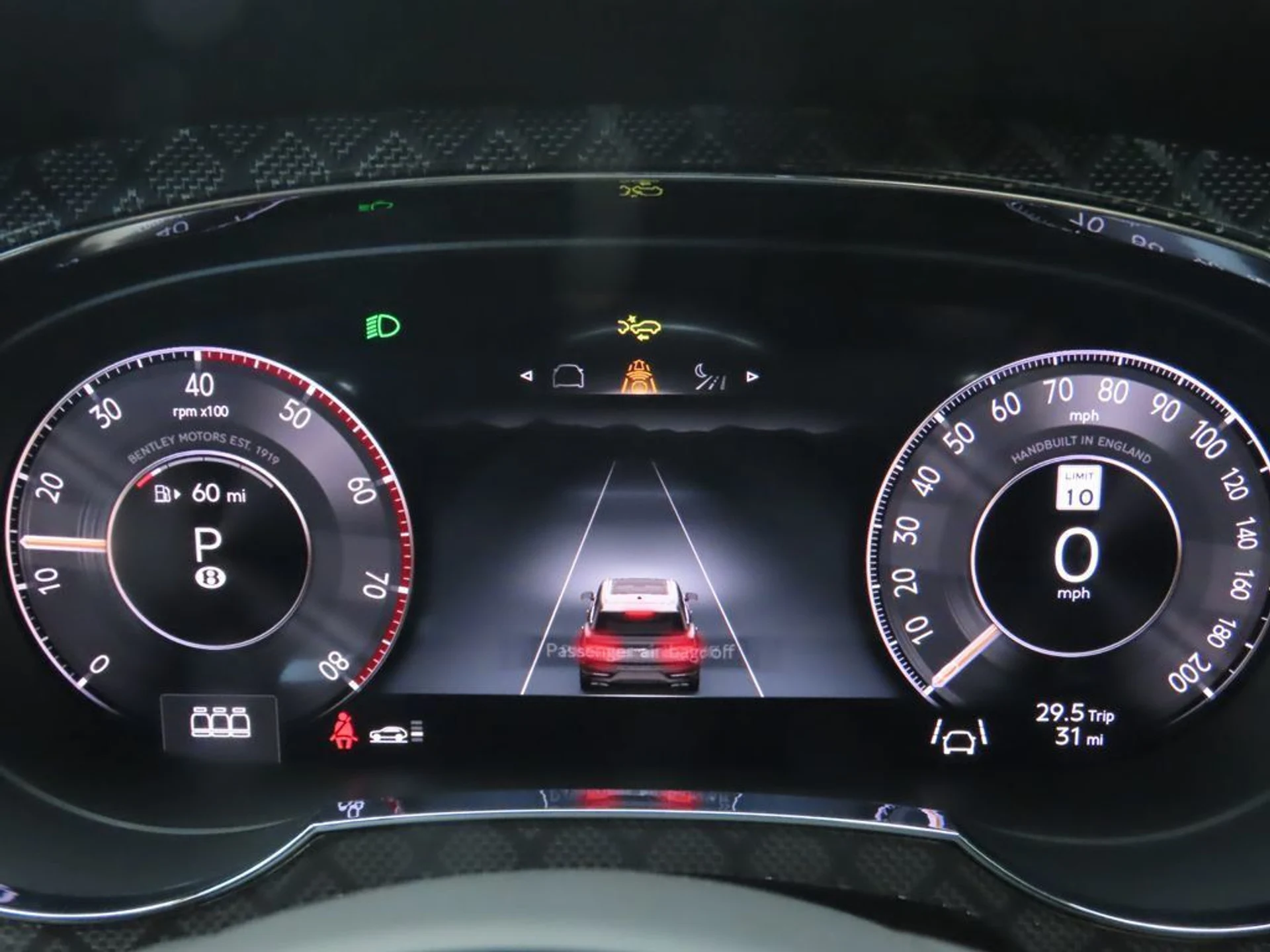 mph032_3439732890_new_2025_bentley_bentayga_v8awd_8119_22925566_33_1024_3078da46e1