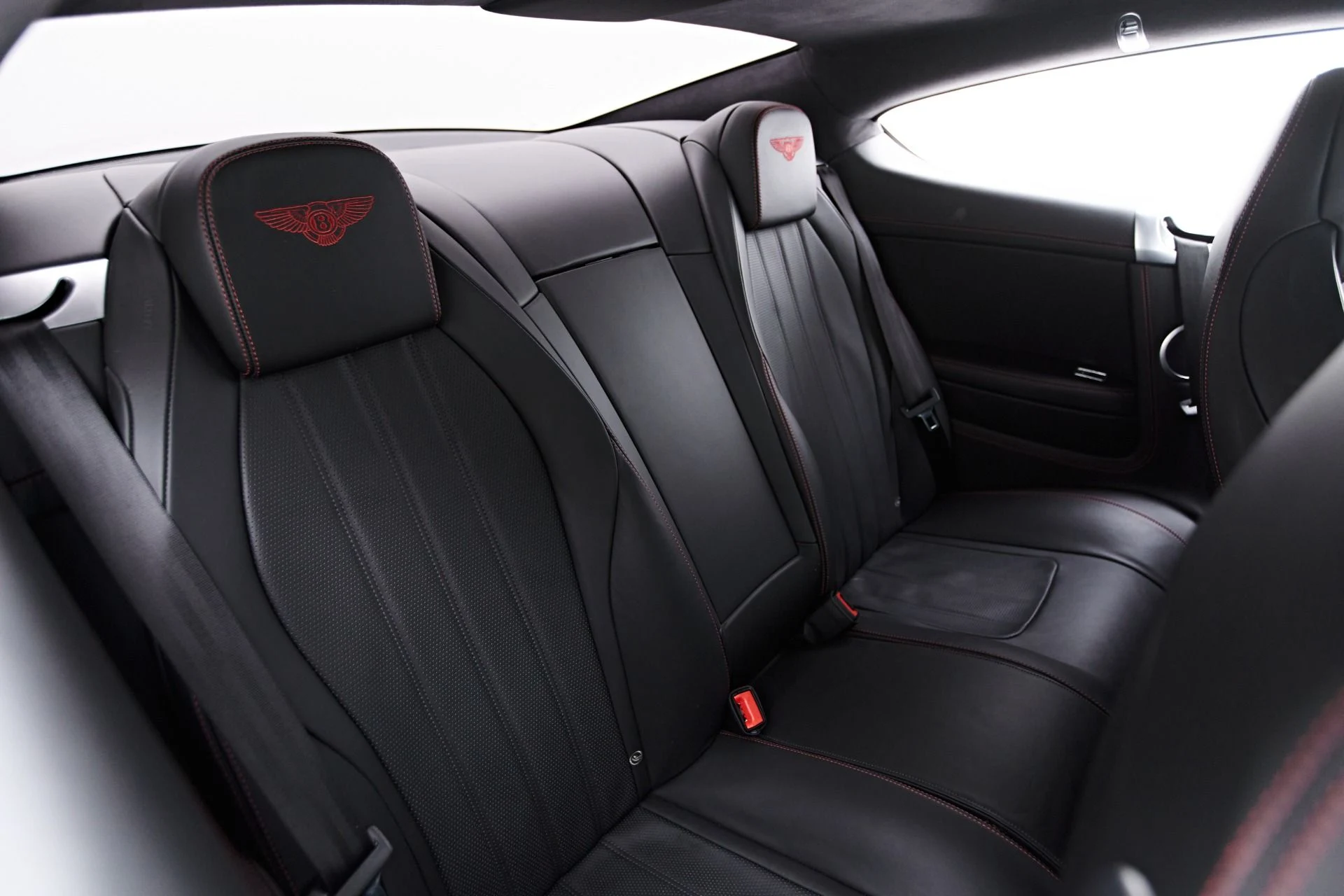 mph032_3455107085_Used_2013_Bentley_Continental_GT_V8_1655423463_c5cffa6860