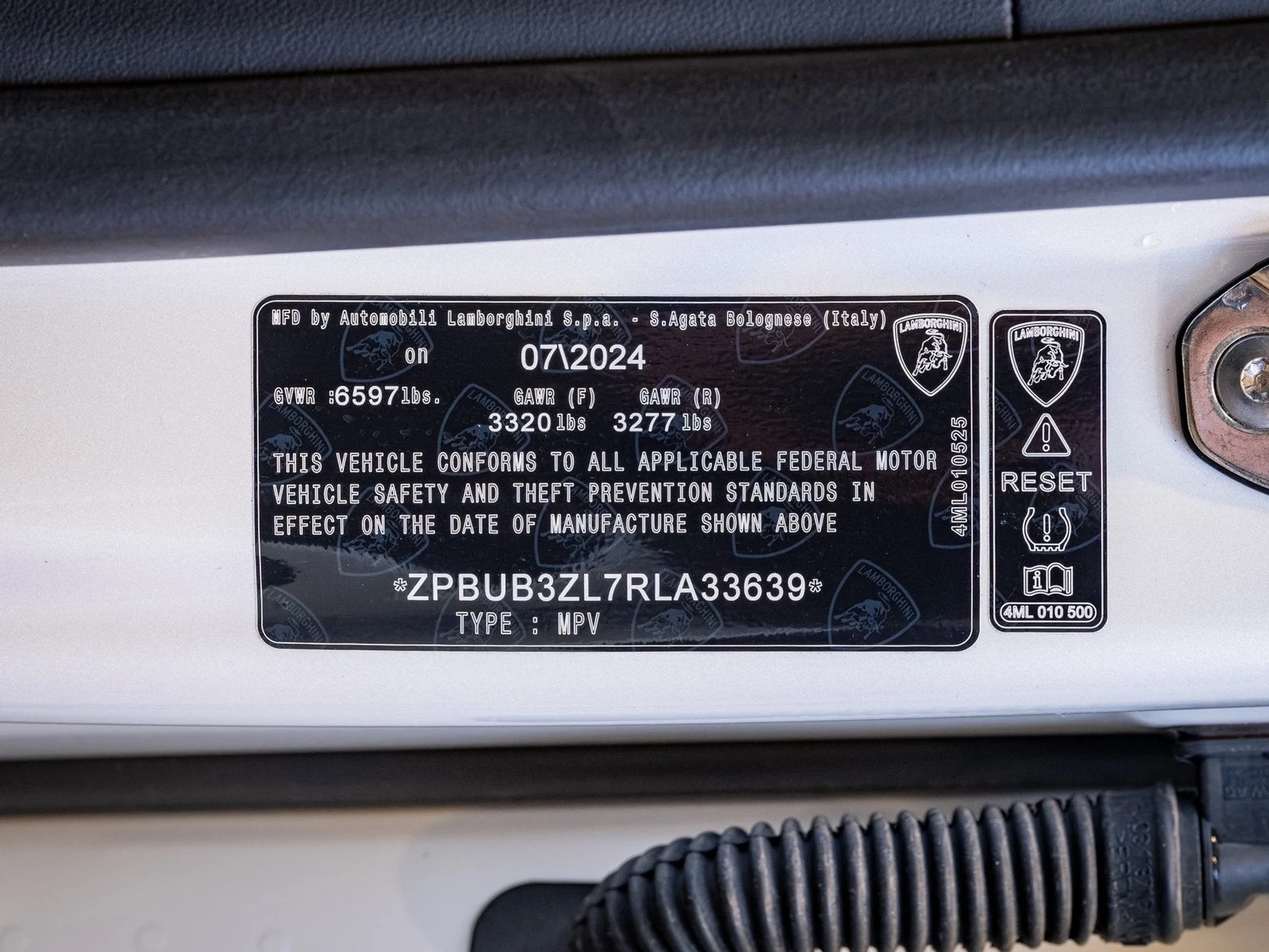 mph032_3457777927_33_dc62d6d6bd