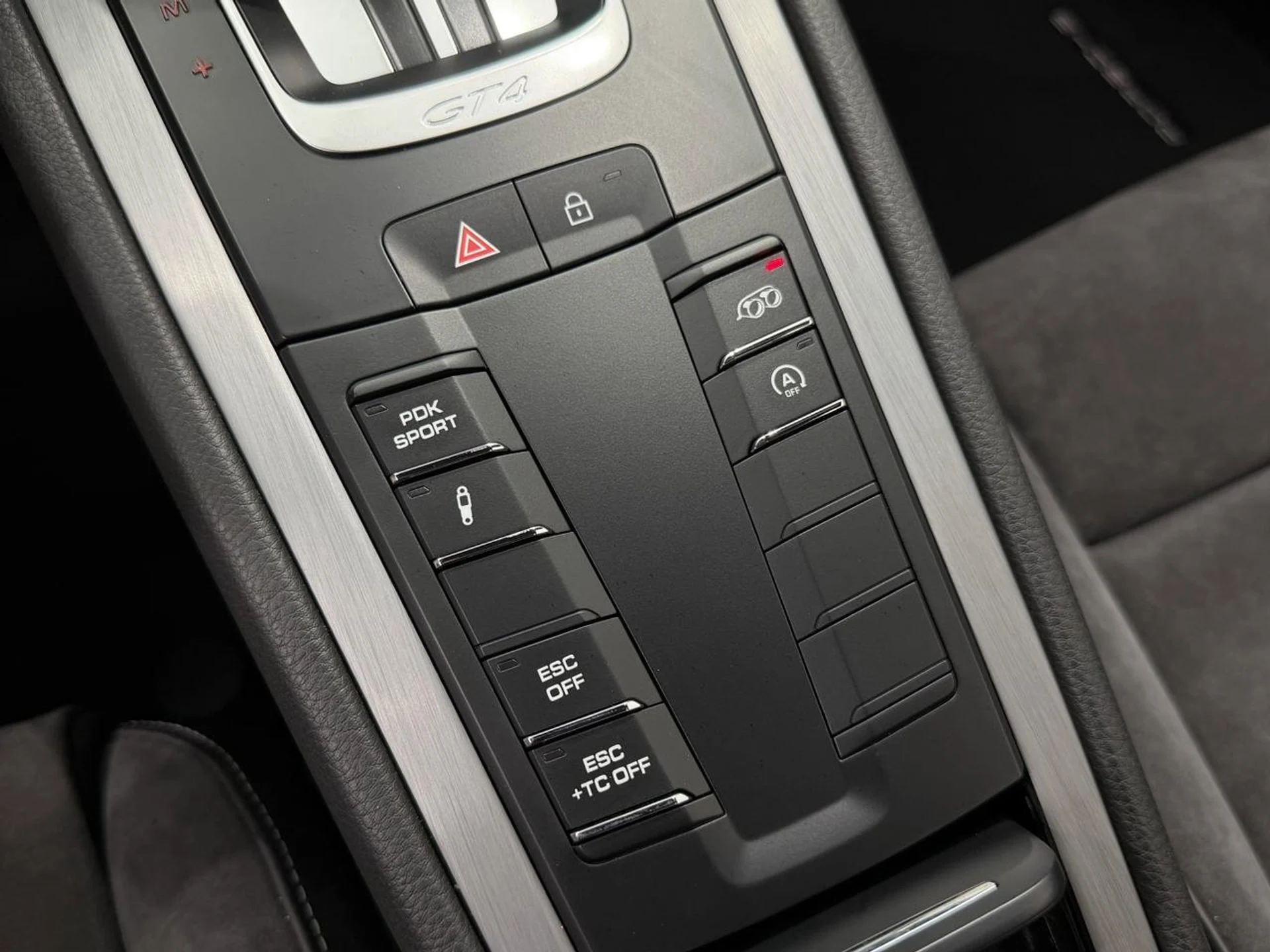 mph032_3457986164_9bbecc05f8b57207dc3aeb05451b5746_e6be24703e