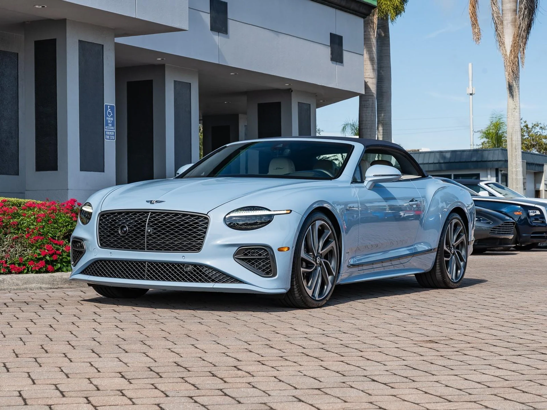 mph032_345946445_Used_2025_Bentley_Continental_GT_Speed_1766181982_d47a4ecee4