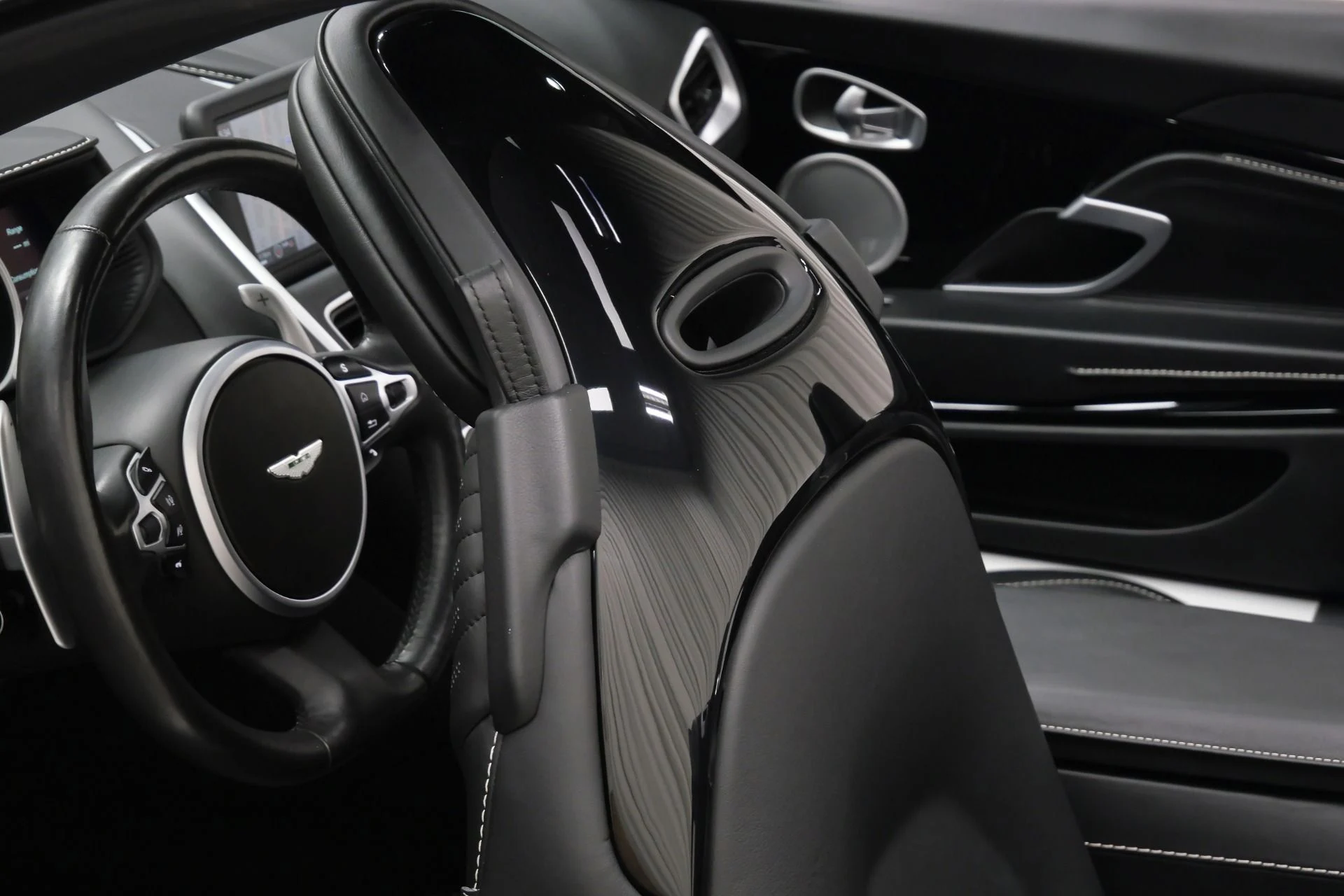 mph032_346399016_Used_2019_Aston_Martin_DB_11_Volante_Gloss_Black_Bodypack_Heated_and_Ventilated_Seats_1764691005_0ccffa76e1