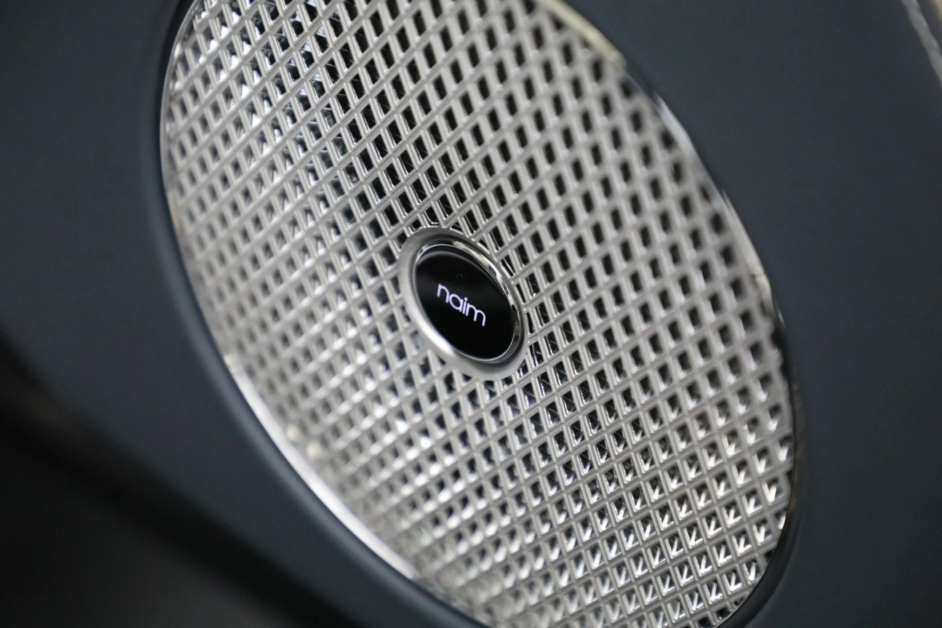 mph032_3465590649_New_2025_Bentley_Bentayga_EWB_V8_da36dfc6f5