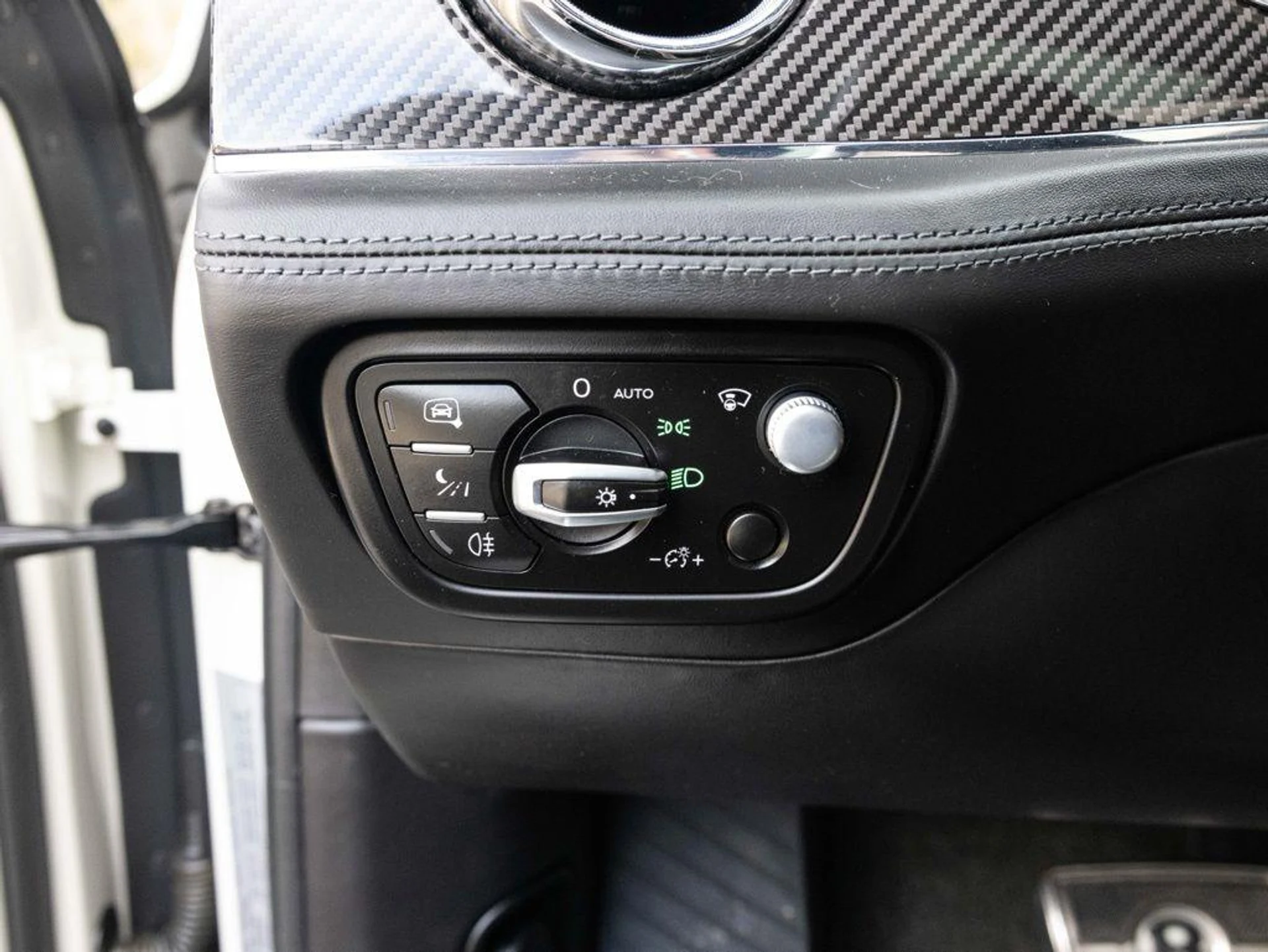 mph032_3470047384_492619448_69860437180868074e36c6a6_41c241da90