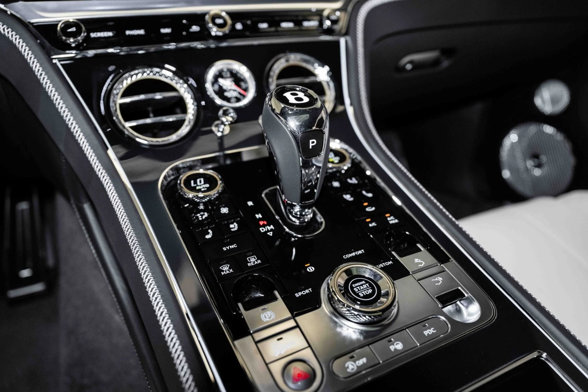 mph032_3482672145_Used_2024_Bentley_Continental_GT_Speed_1718899398_74d7b0b140