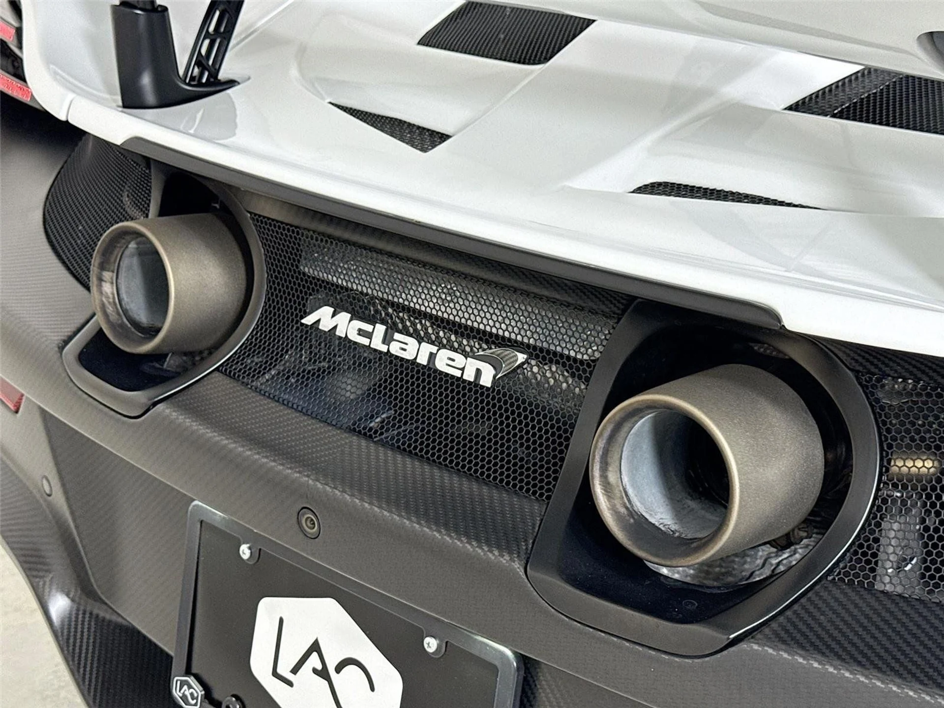 mph032_3490526470_be2c0399ce808c68817fb163ebeb33c6_483293547a