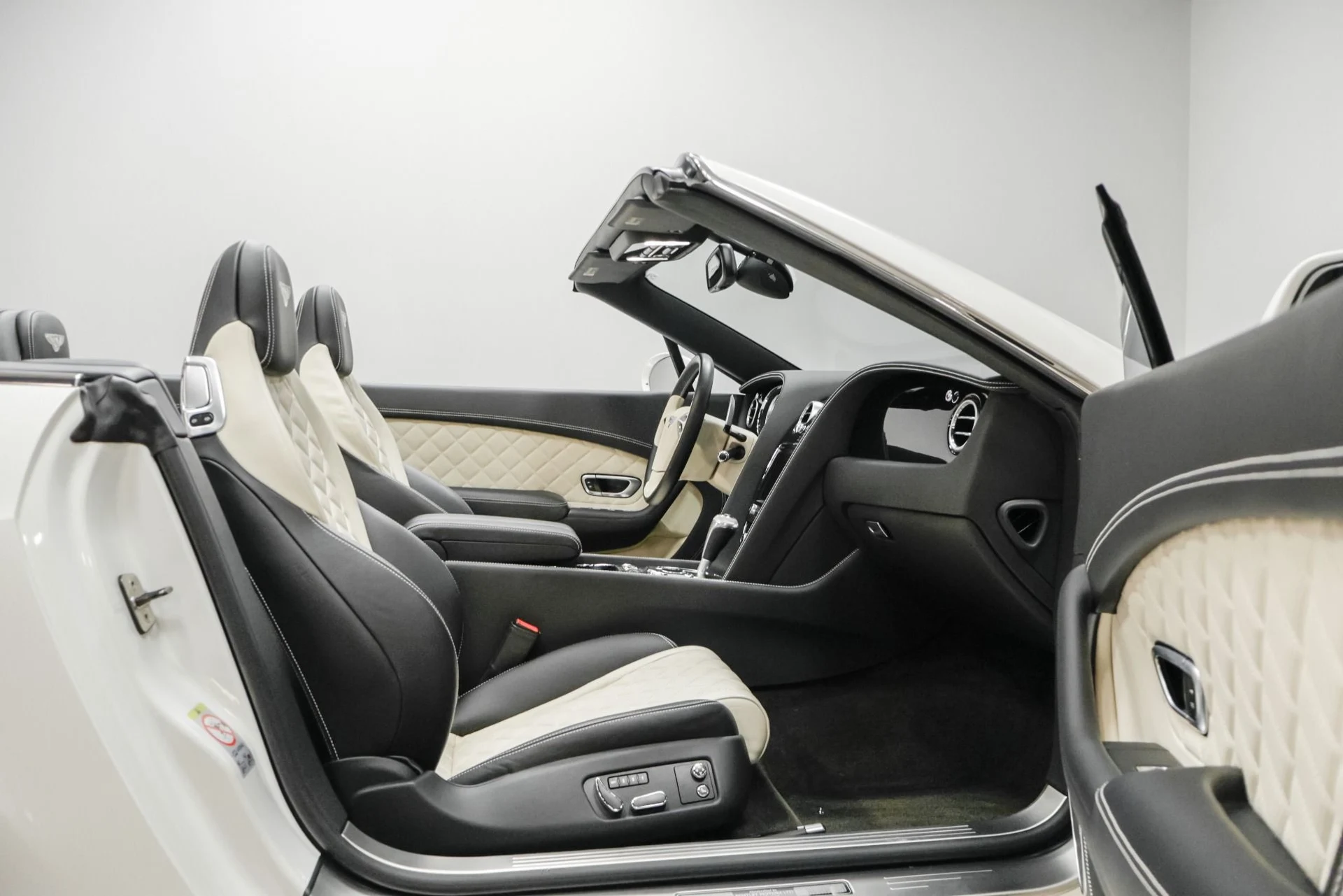 mph032_3491771122_Used_2016_Bentley_Continental_GT_W12_1765815646_cc81ffc801