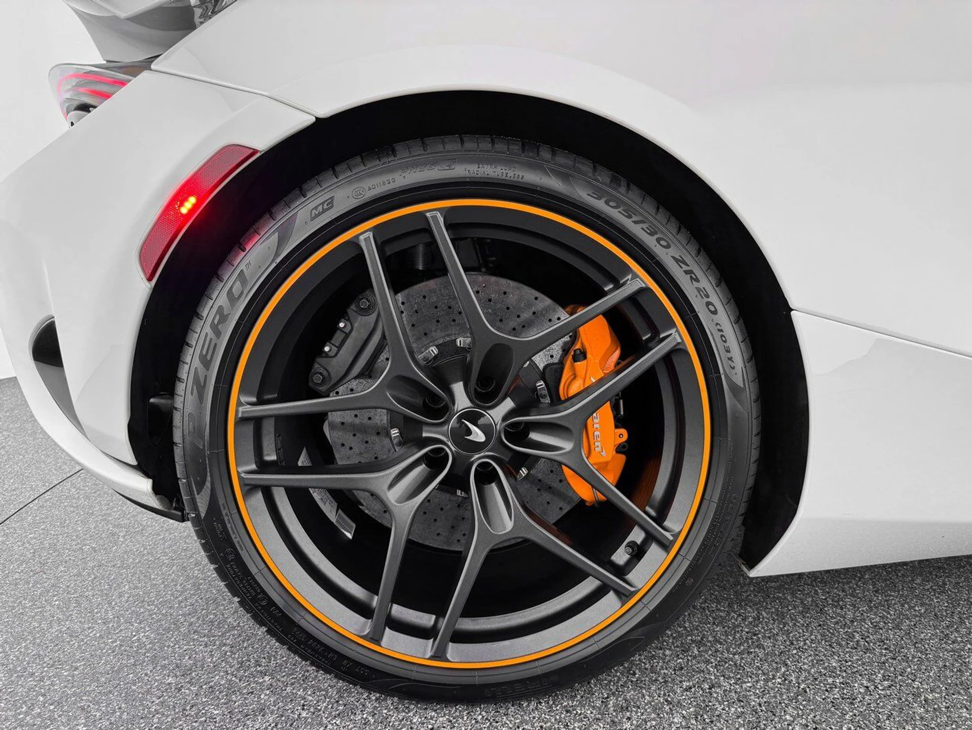 mph032_3492338302_71079b71aef2e63170cea3dde1fbc7e8_1ecce109e2