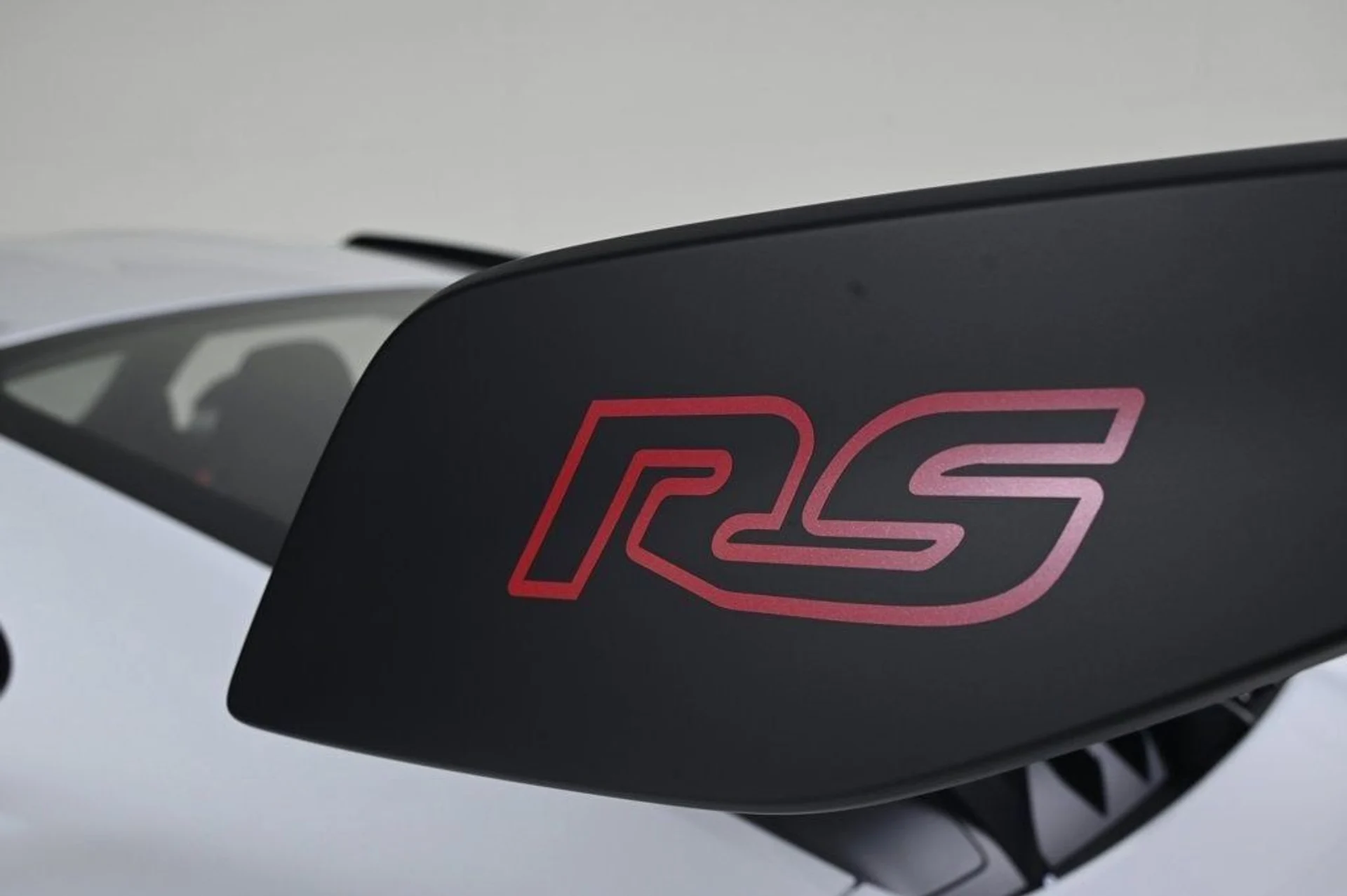 mph032_349305448_1f94dad3253c4ecc8ffebeb3228bd799_70963051d8