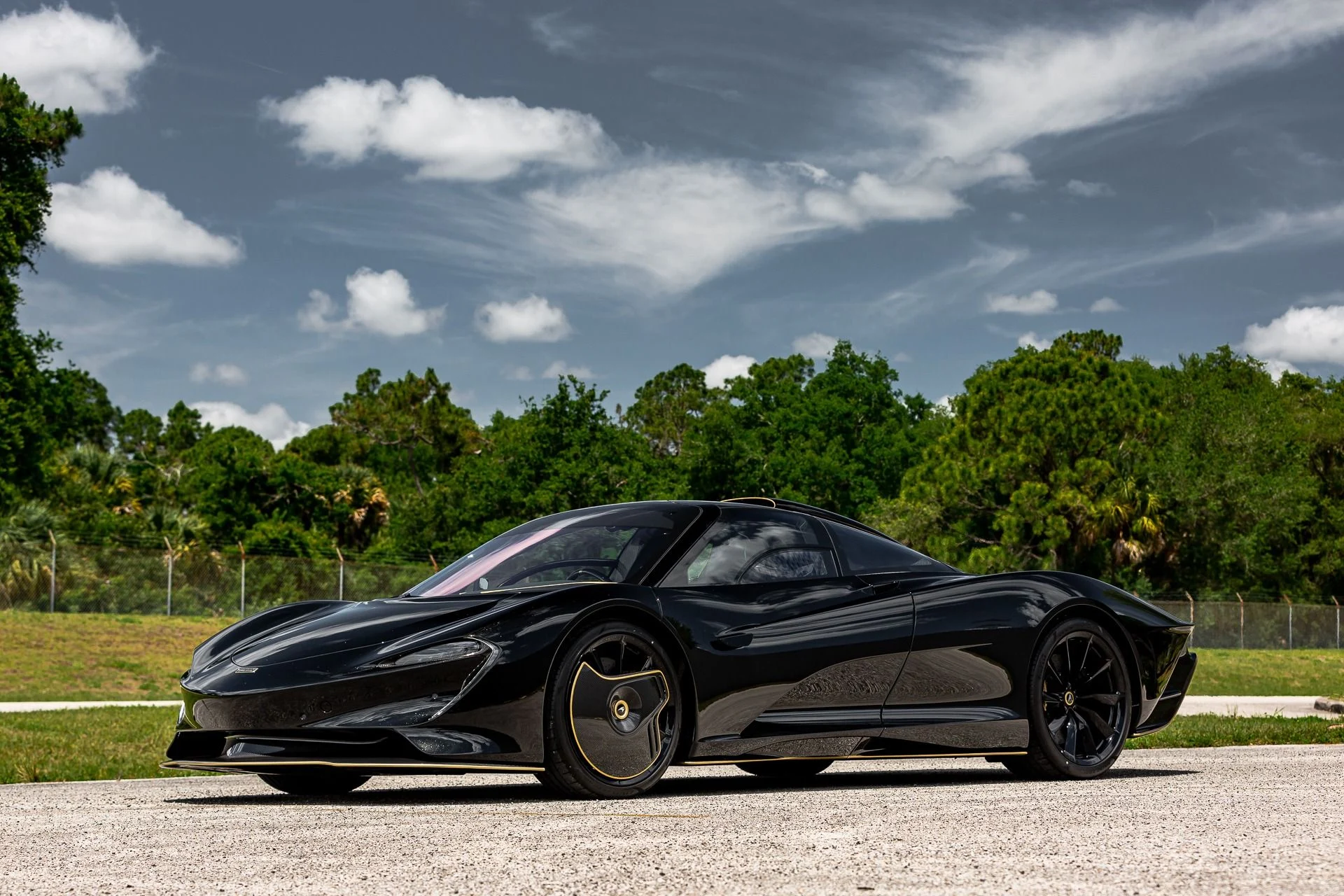 mph032_3499946497_Used_2020_Mc_Laren_Speedtail_XP_10_Bespoke_0b0f19cb35