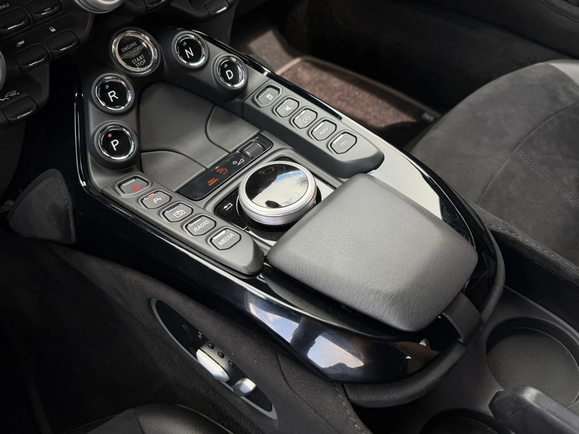 mph032_3504049677_521ef8efa92547daa5aa42abc8c42906_c7080fe367