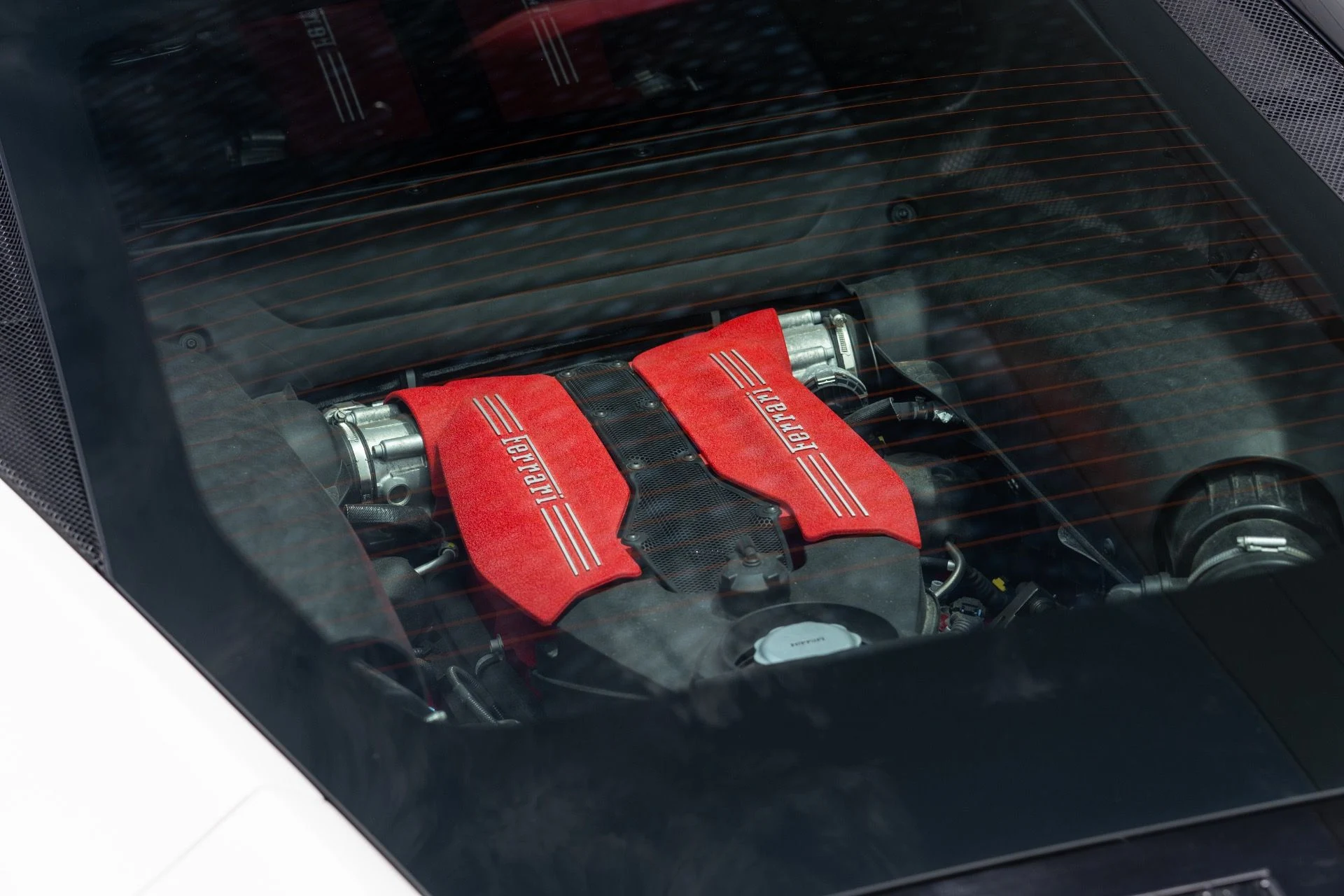 mph032_3510048584_Used_2016_Ferrari_488_GTB_1777085650_58da1b8a46