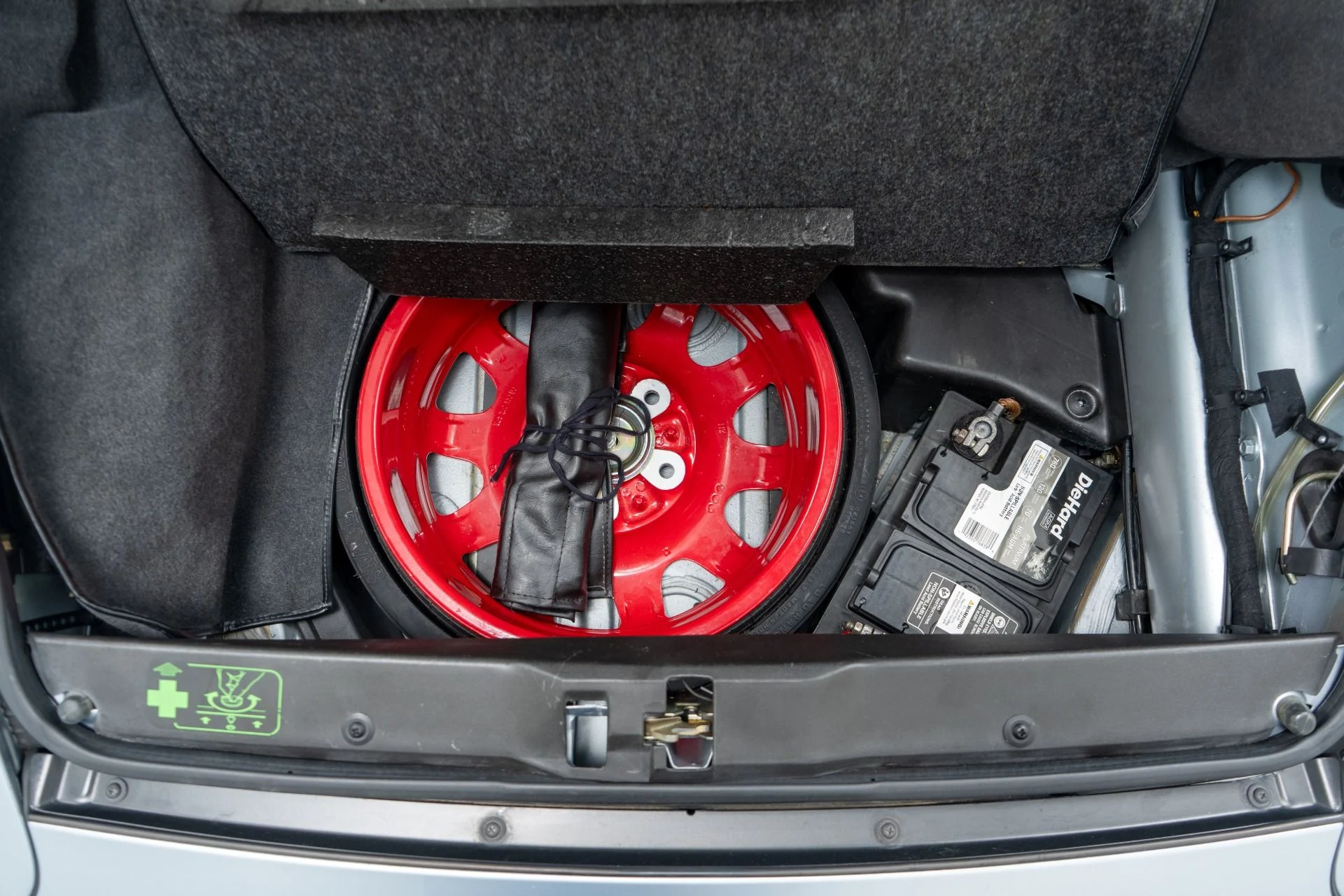 mph032_35156169_Used_1996_Porsche_911_Carrera_4_S_Ro_W_Spec_Car_From_Italy_Porsche_PPS_Excellent_Condition_1774029333_005f74387f