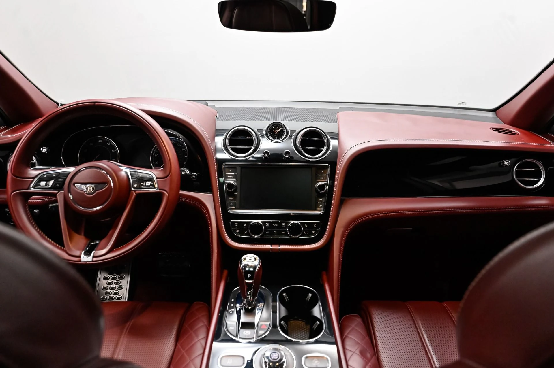 mph032_3538670675_Used_2019_Bentley_Bentayga_V8_1790790917_384f4c1991
