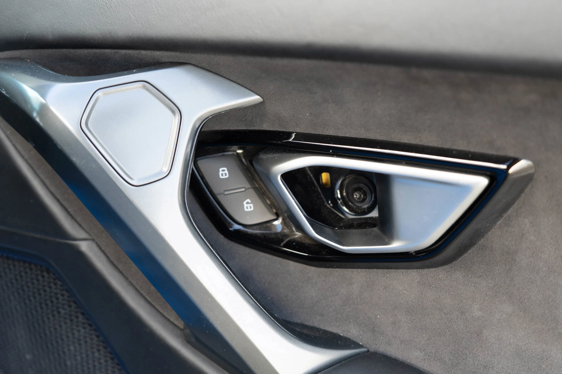 mph032_3551395795_33_431d9bc6b1