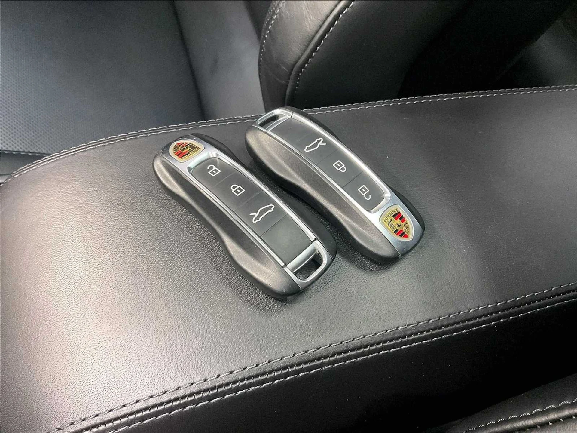 mph032_3554807772_76bb5357fd4acba77b716f4edeb610bcx_d1a455d054