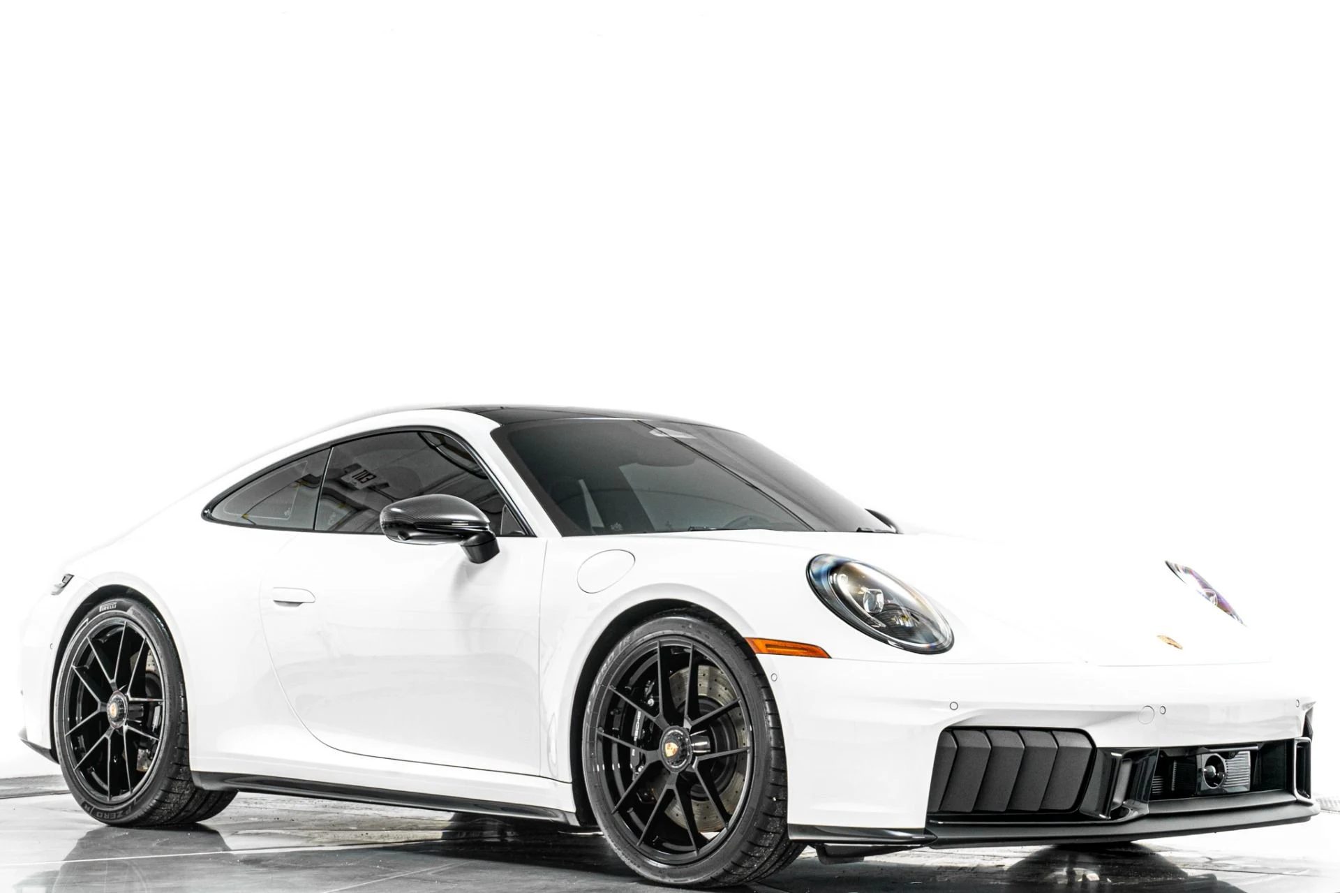 mph032_3555018804_Used_2026_Porsche_911_Carrera_4_GTS_Premium_Package_Gloss_Black_Exterior_Package_1786388156_beca73715b