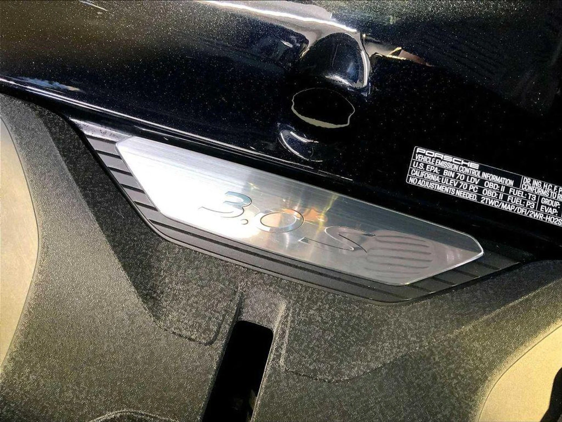 mph032_3560938581_Sh_R_Ts_5_XZP_4_AIEQ_56u_K_Hd_Bk88u_U_c010e40b9b