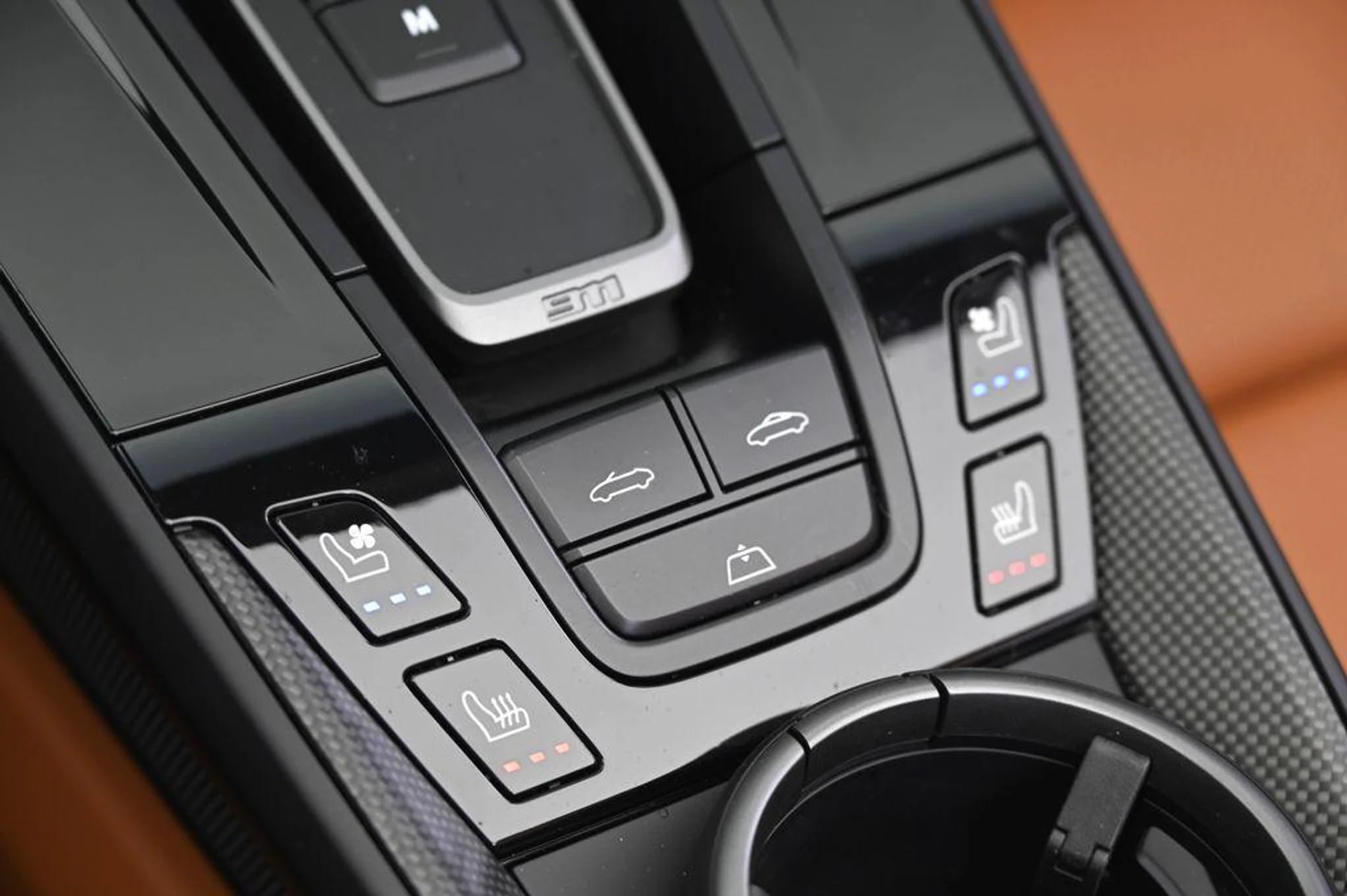 mph032_3561062381_6_Rly5_RF_Ks_T88_Wvi3y_H_Netmx_Ryfc_ab45e41e38