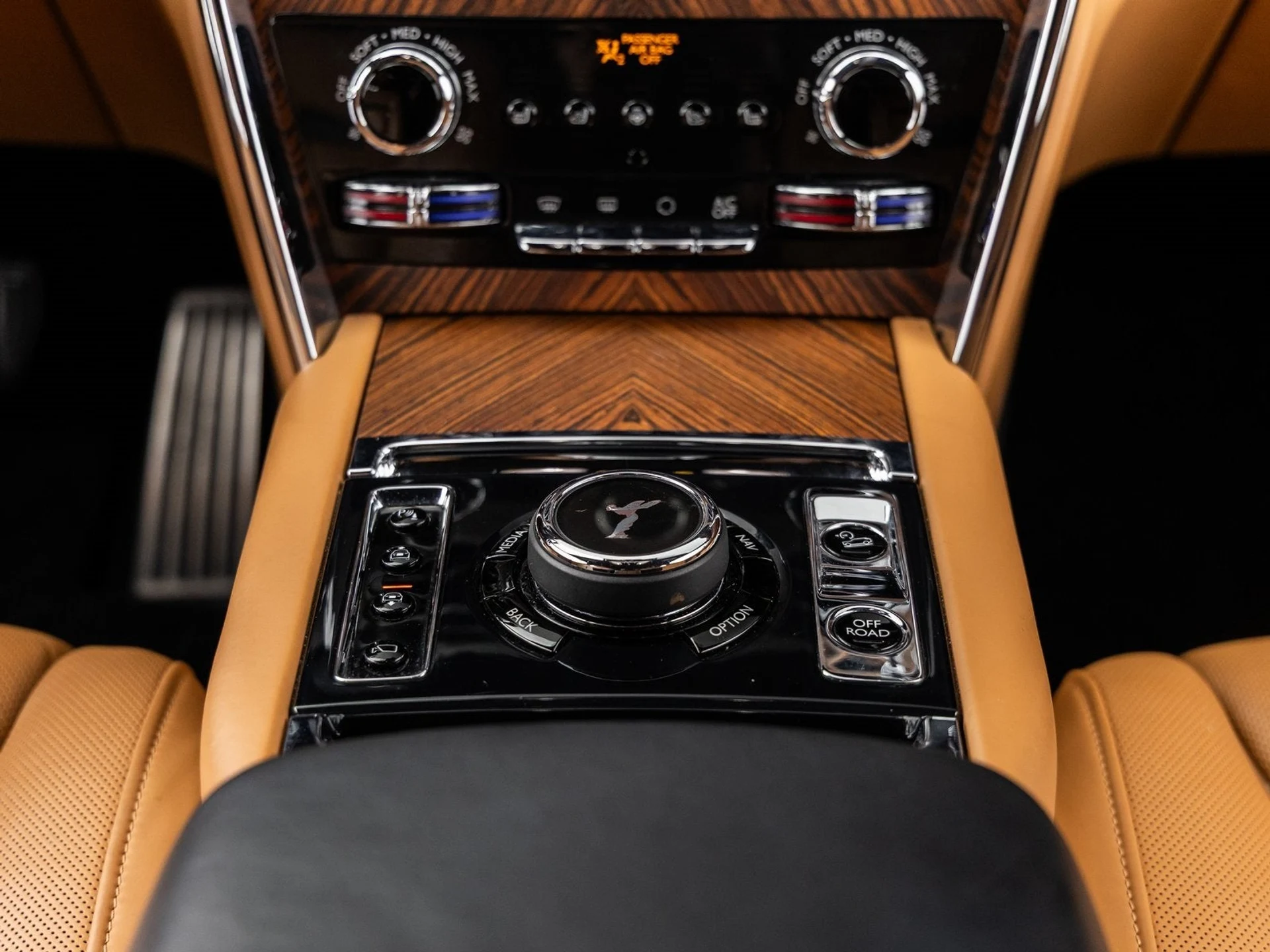 mph032_3569478040_33_f12a6bb1b1