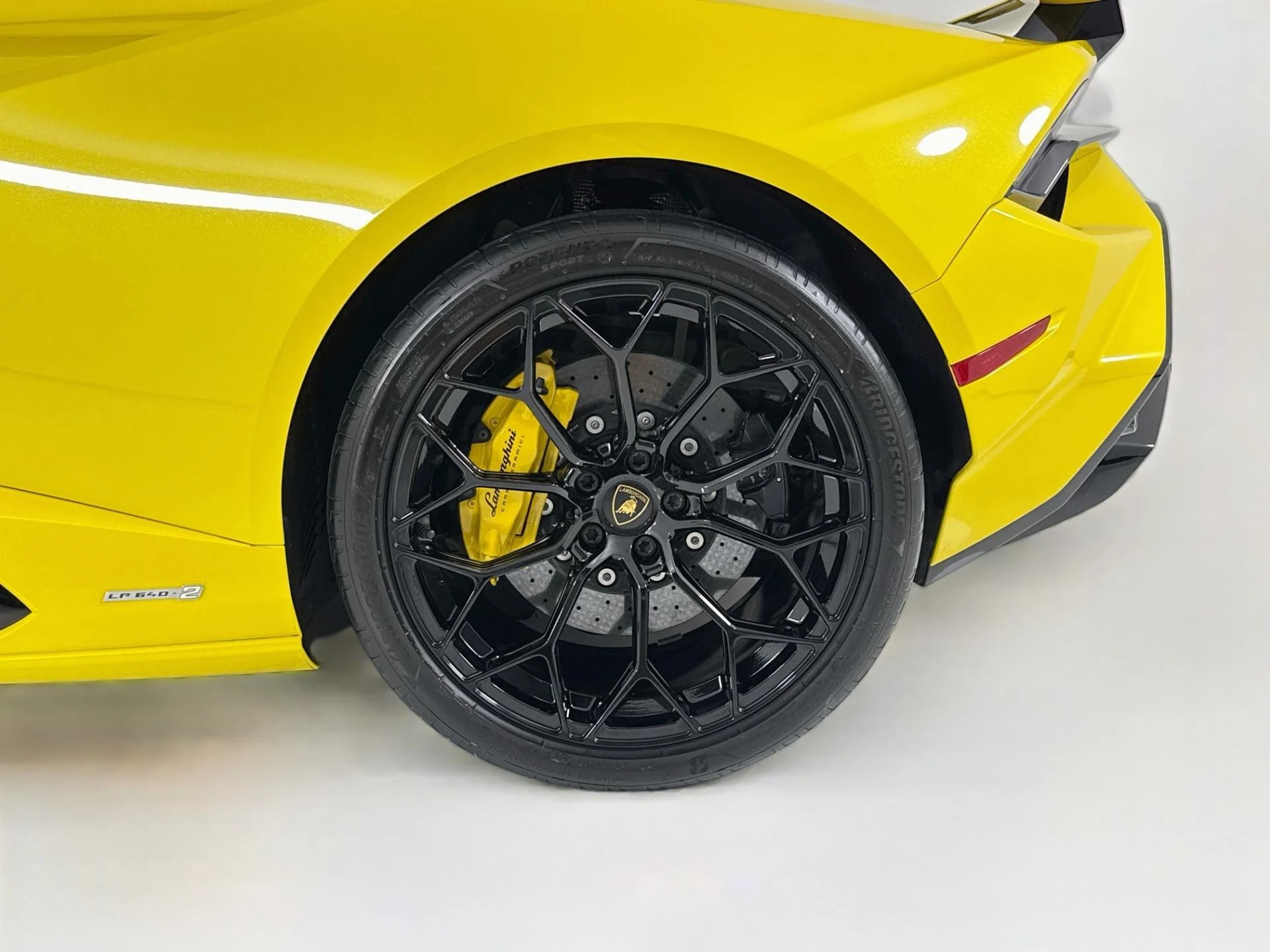 mph032_3572597054_Used_2023_Lamborghini_Huracan_Tecnica_1793401522_a6f582dbdd